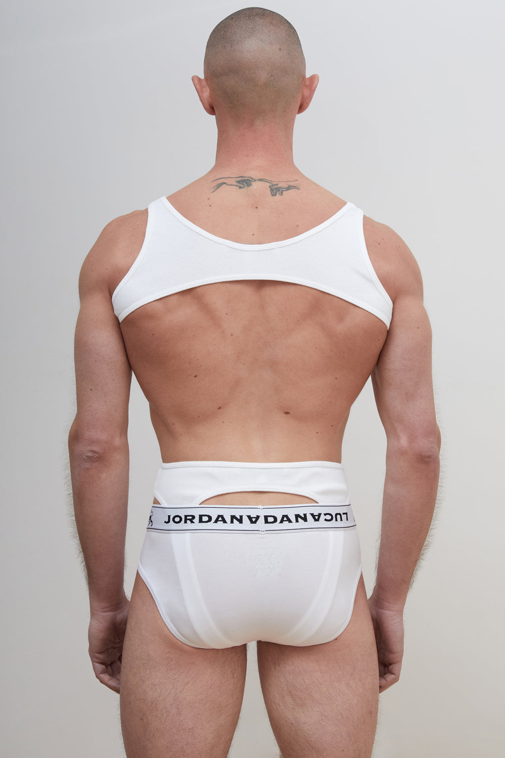 Latch iggy top white