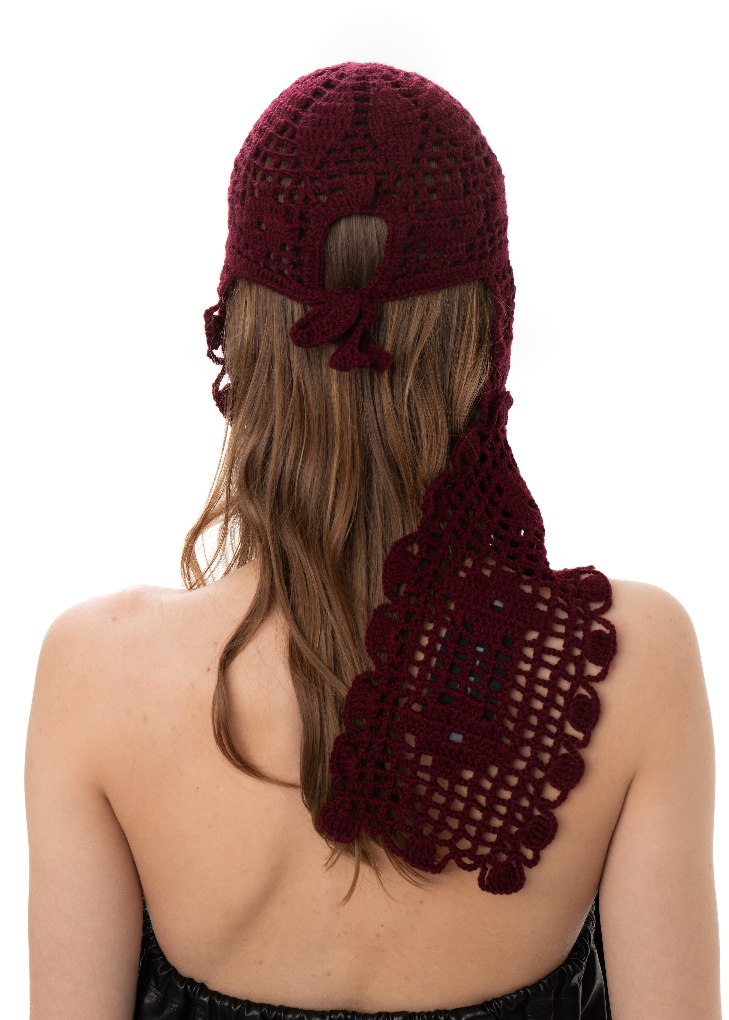 Crochet scarf cap in bordo