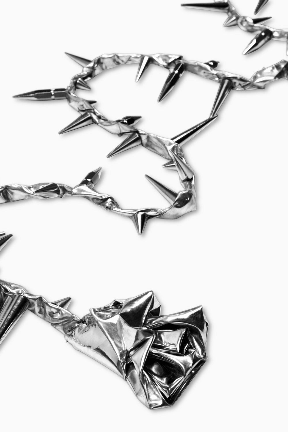 Spike rose scarf - silver