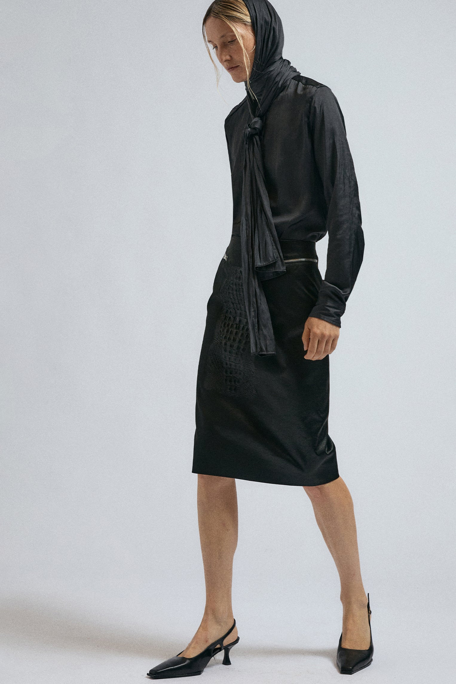 Bow shirt black