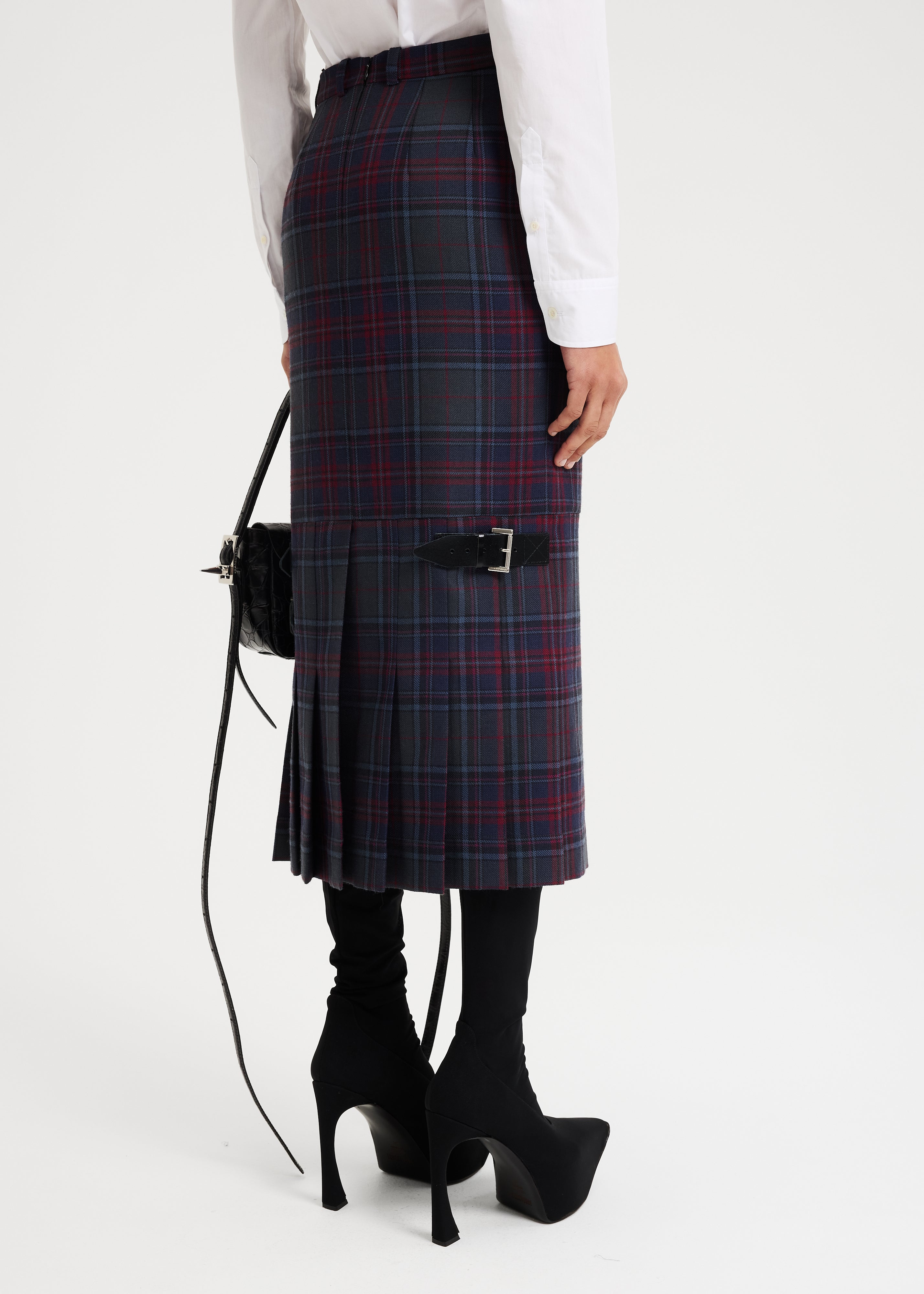 Convex skirt blue tartan