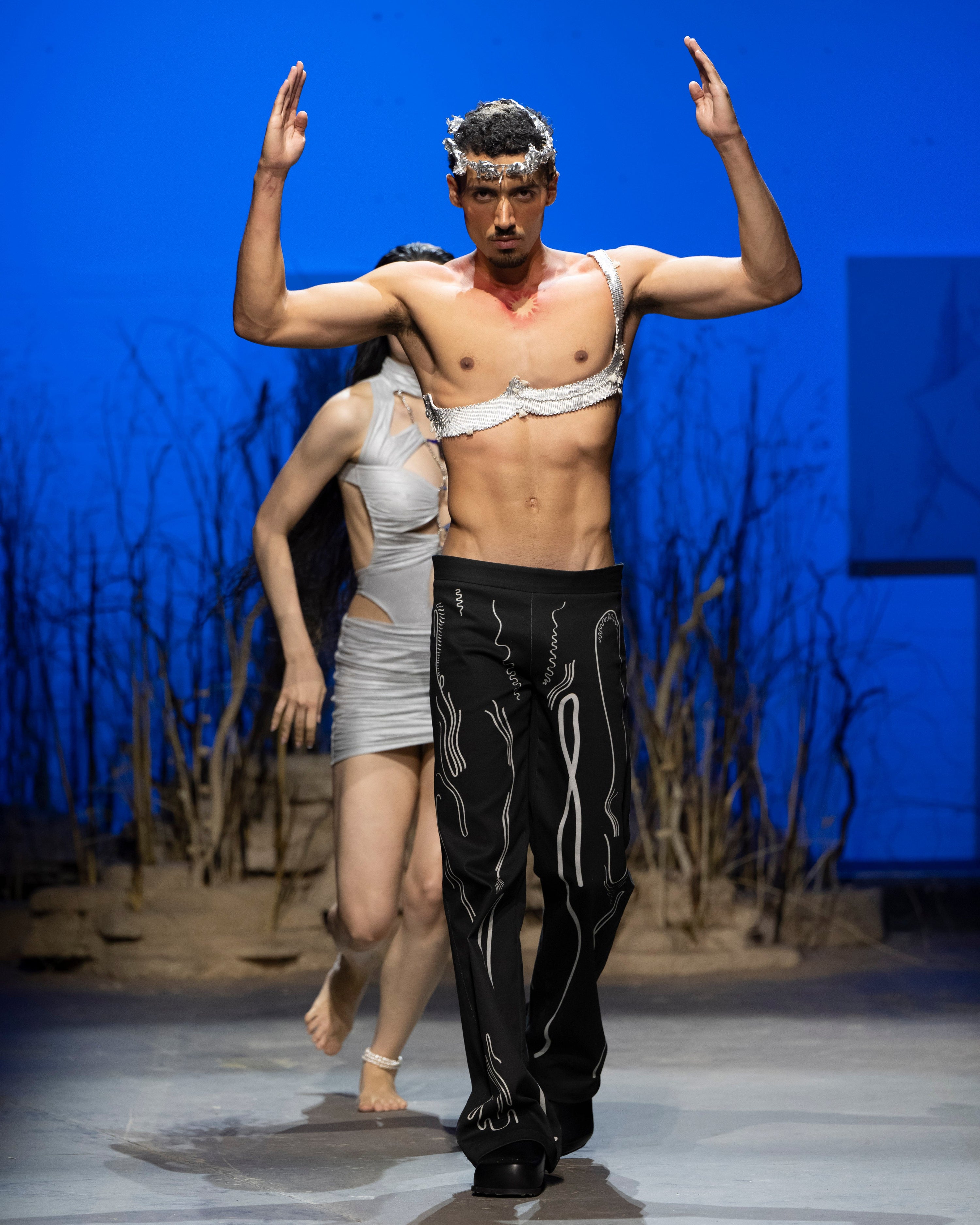 Venus shell print denim trousers