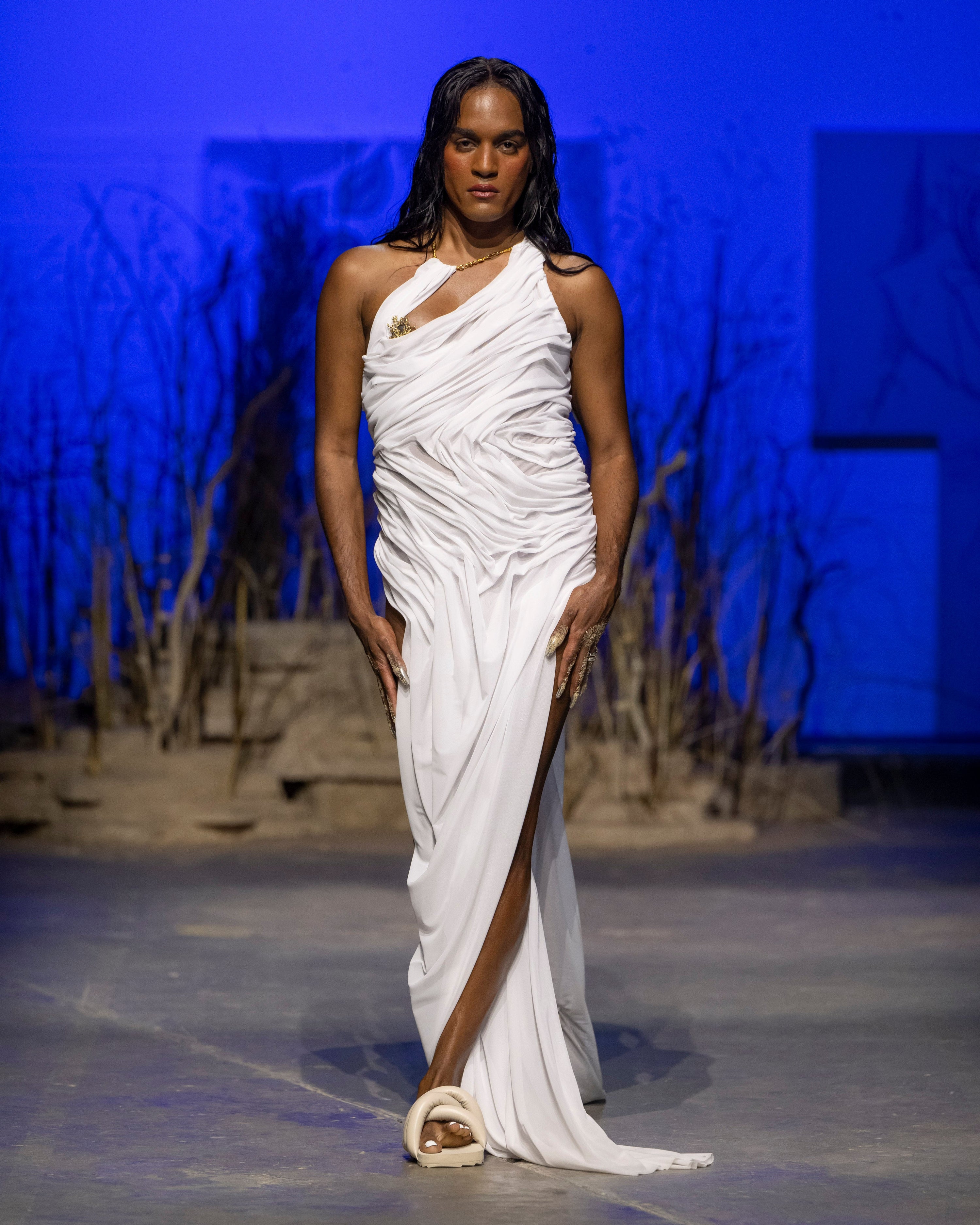 Divinity asymetric wetlook dress