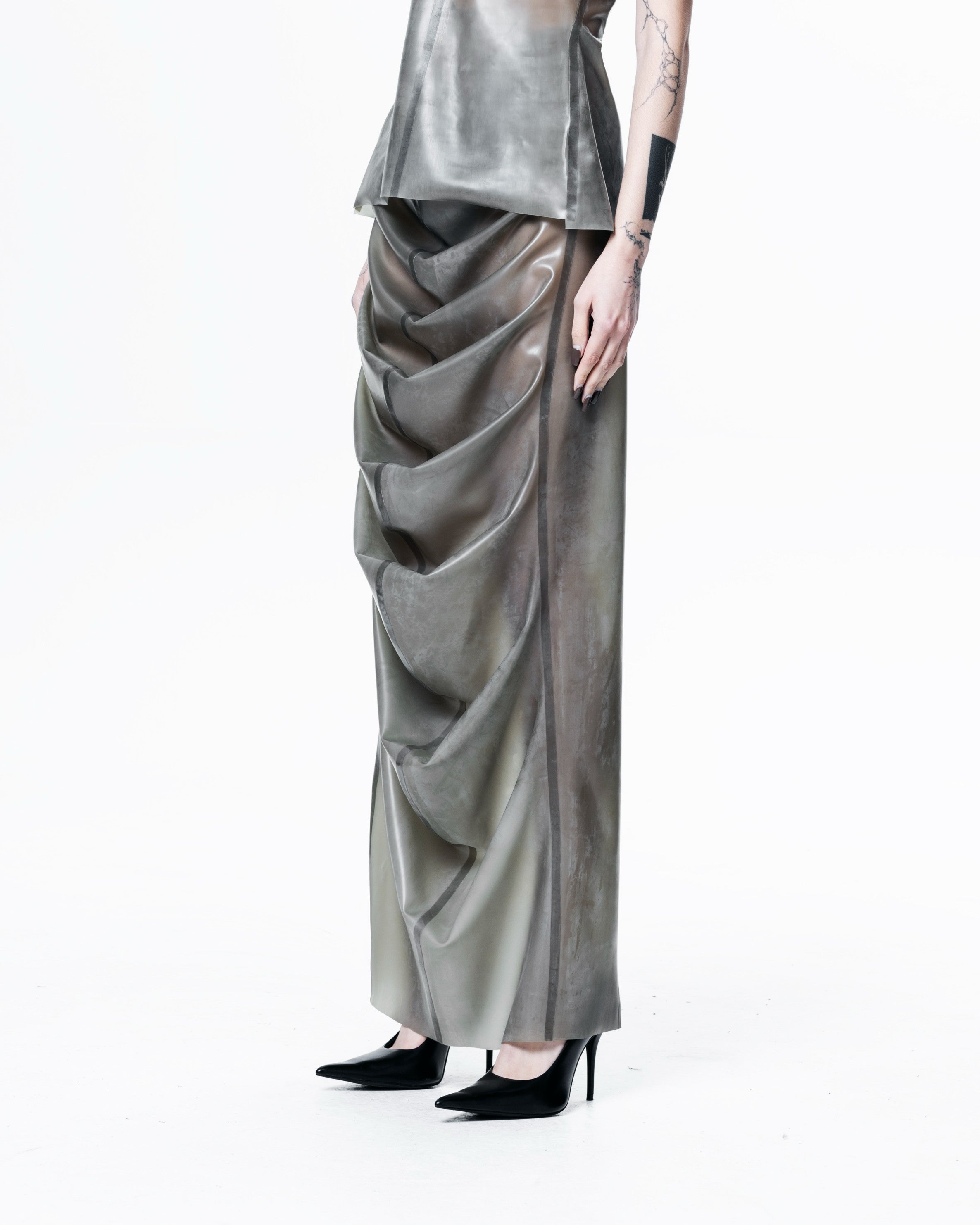 Grey draped maxi shrimp skirt