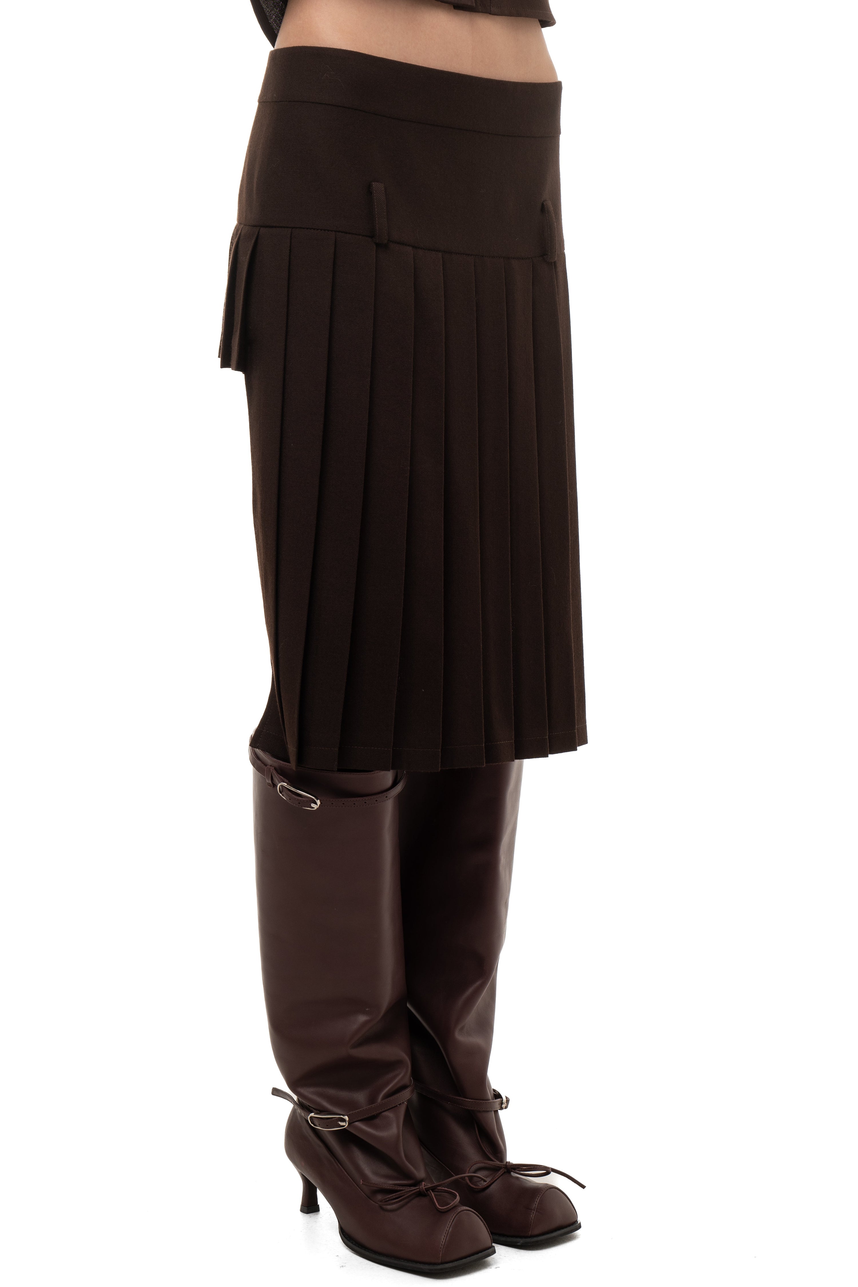 Pleated midi/mini skirt brown