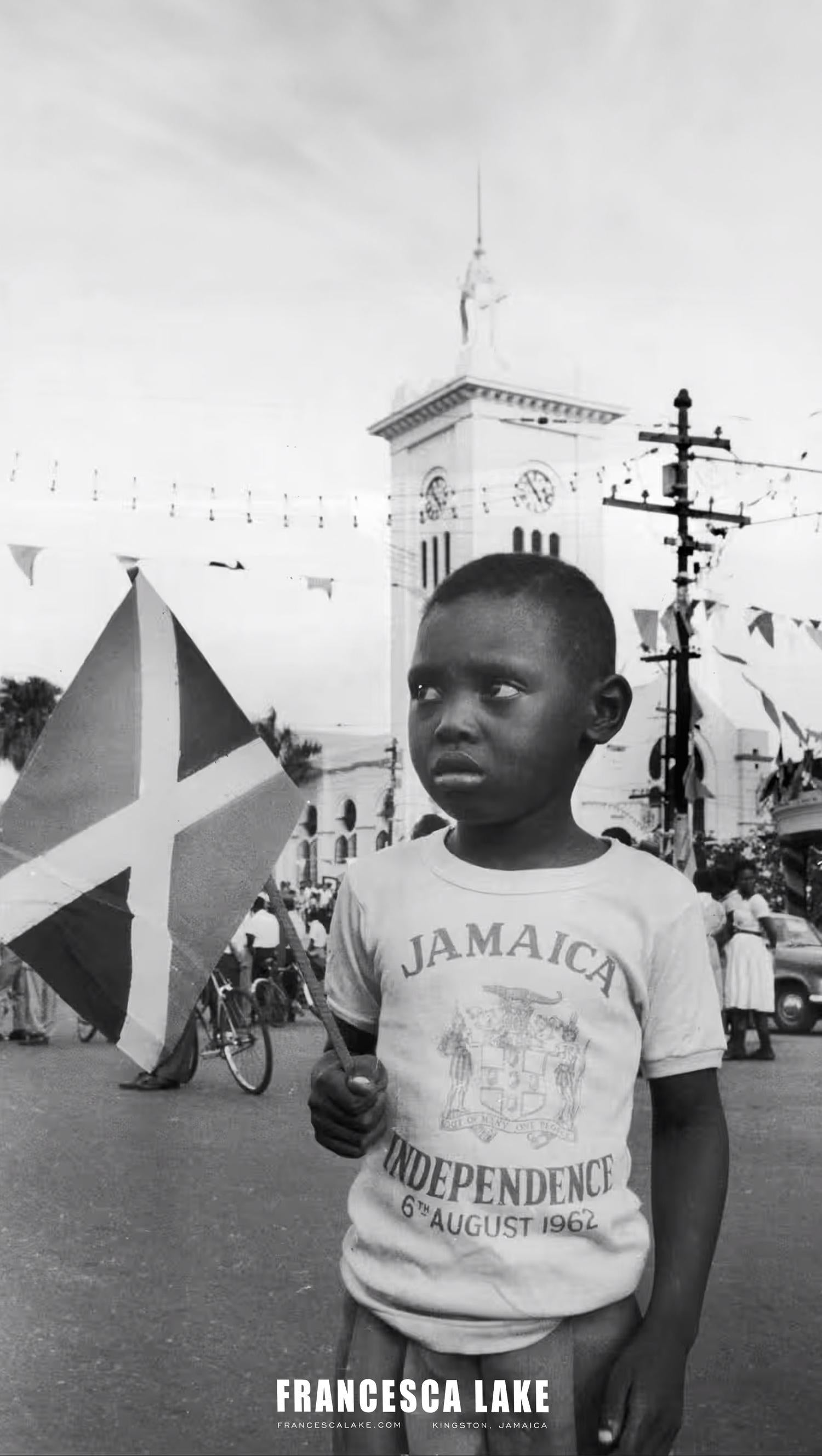 Independence T-Shirt - Black/Vintage White