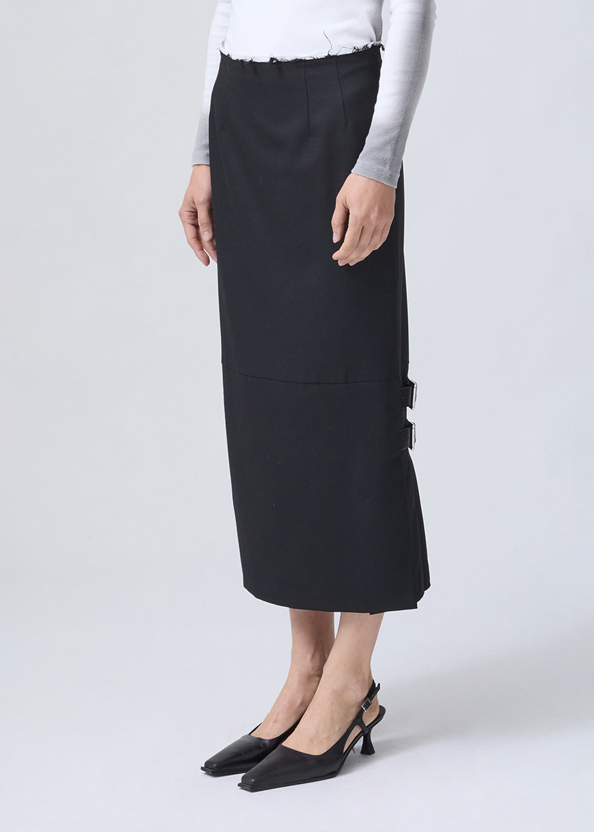 Convex skirt black