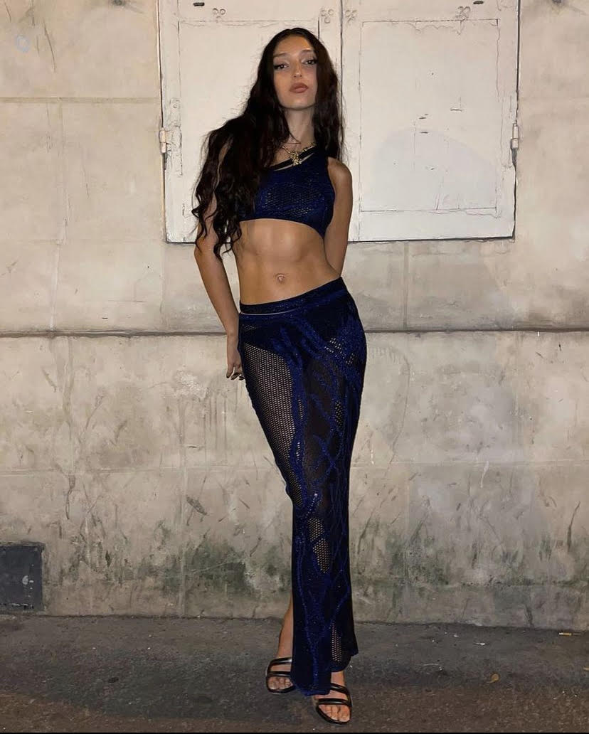 Birthing venus knit skirt