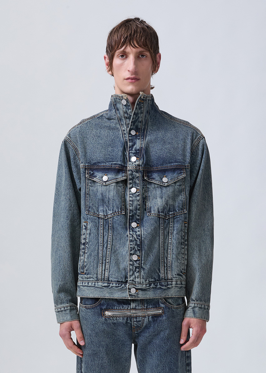 Liquidity jacket marble