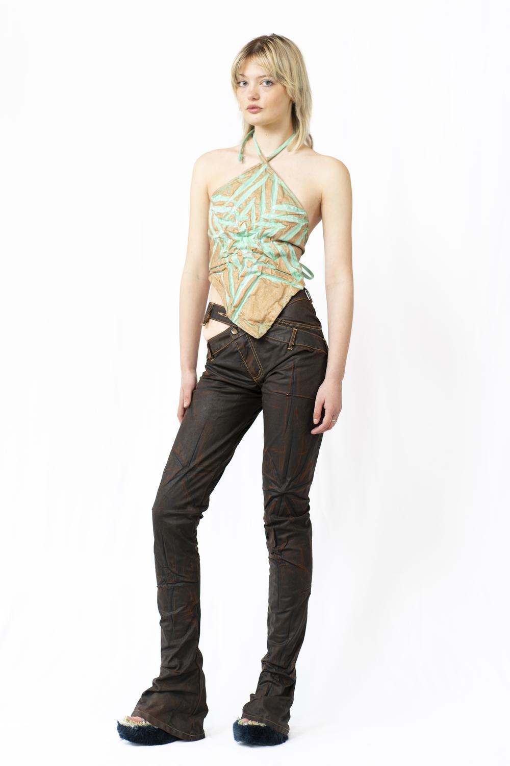 "Sparkle" Slim Bell
End Bias Cut Jeans