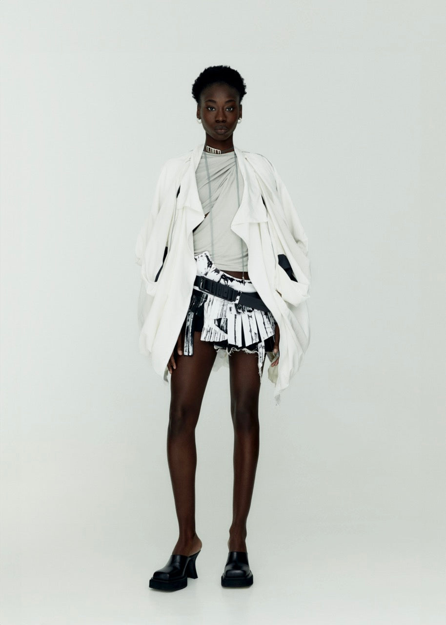 Twirl mini skirt white