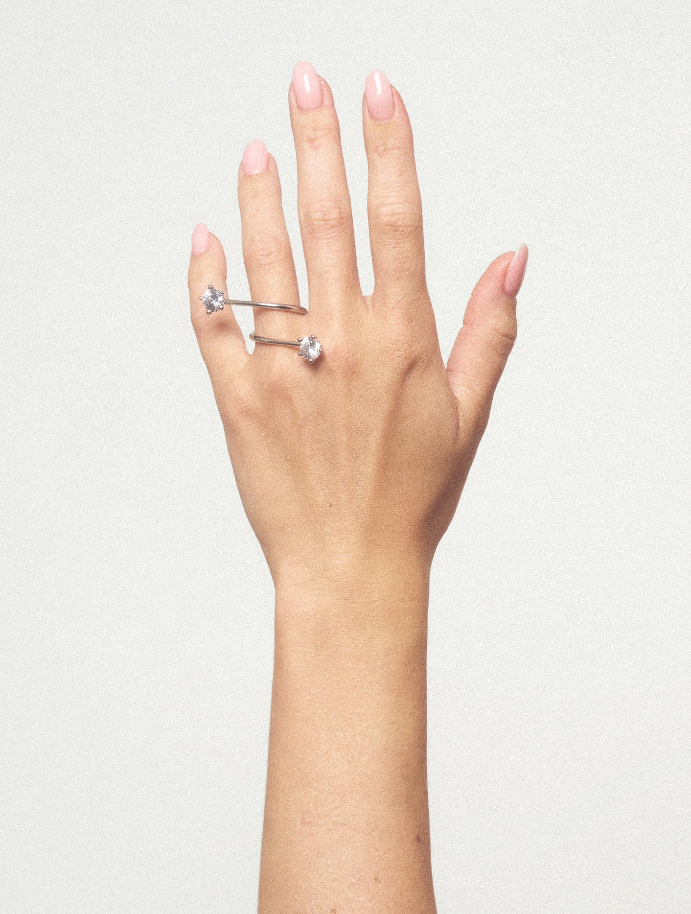 Constellation medium ring
