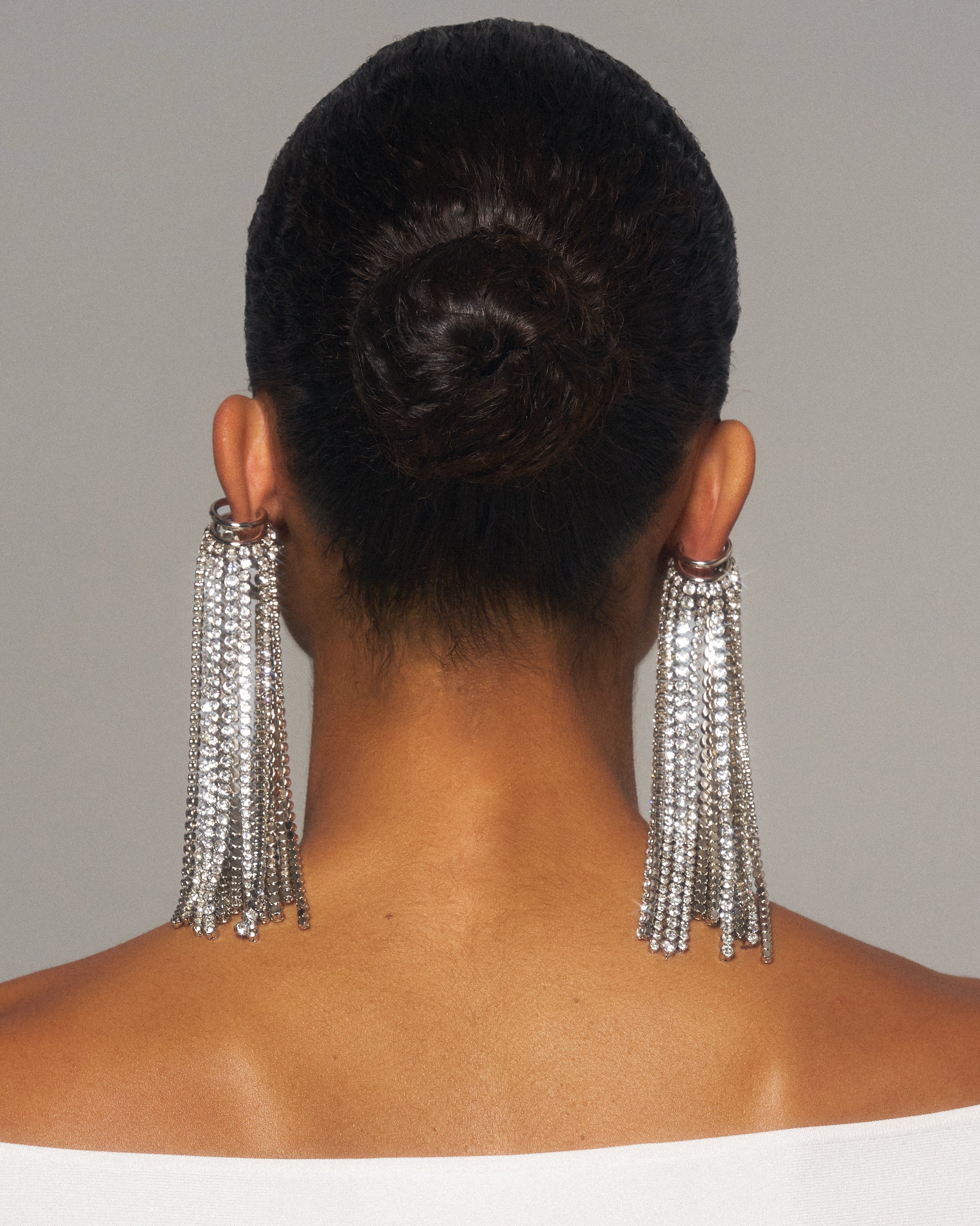 Diamanti cascade single ear cuff