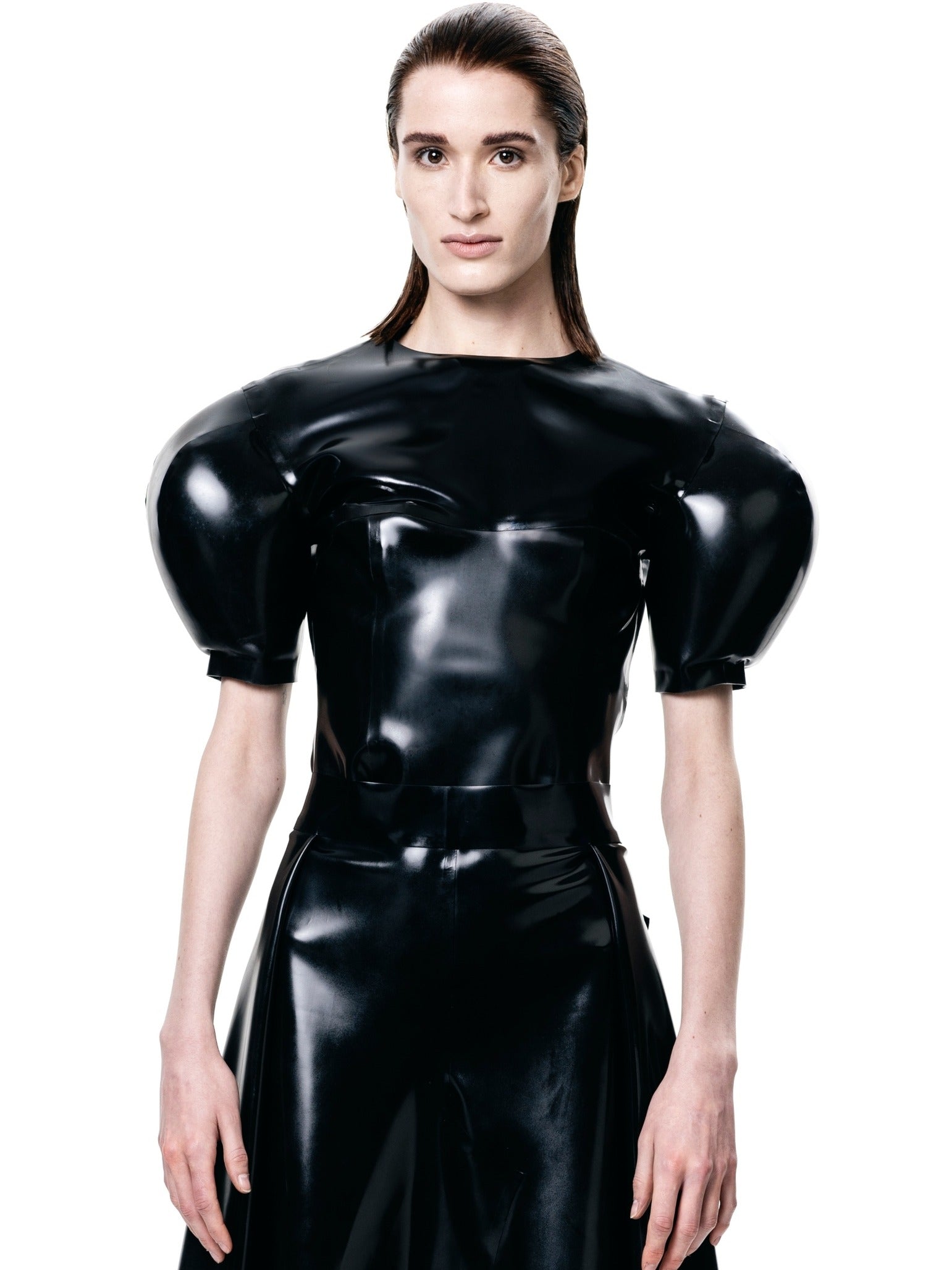 Inflatable sleeve top