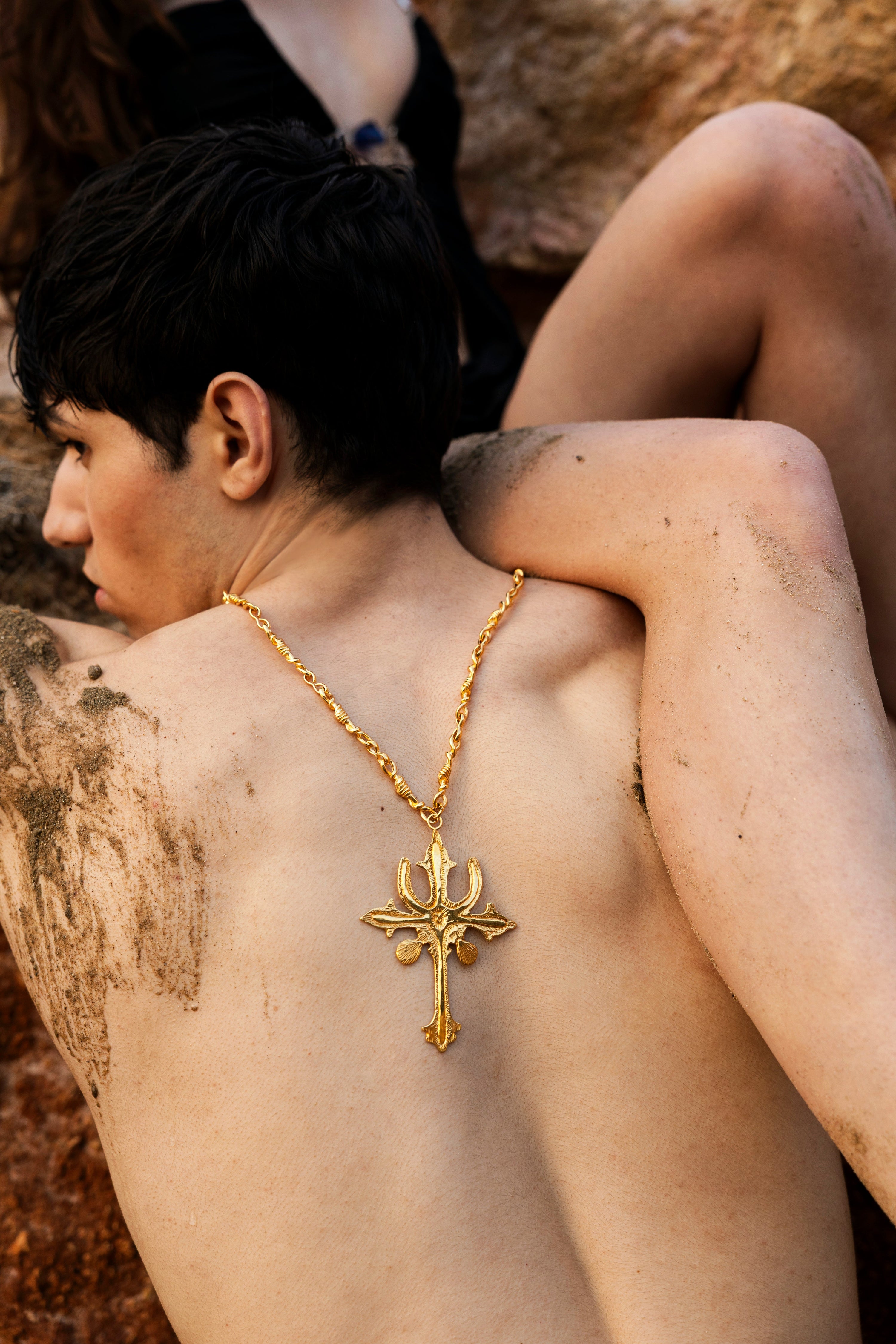 Adonis trident necklace