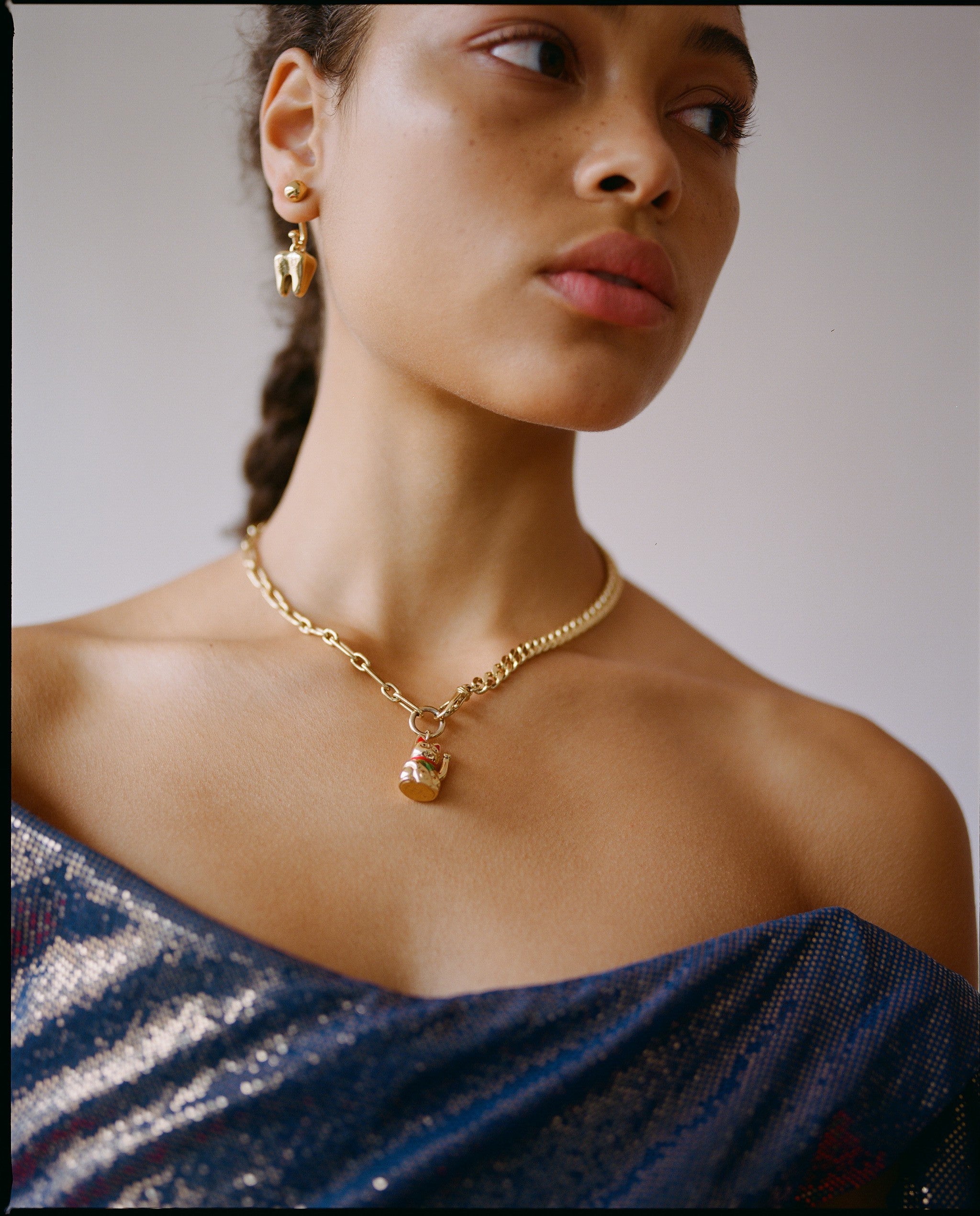 Maneki neko necklace