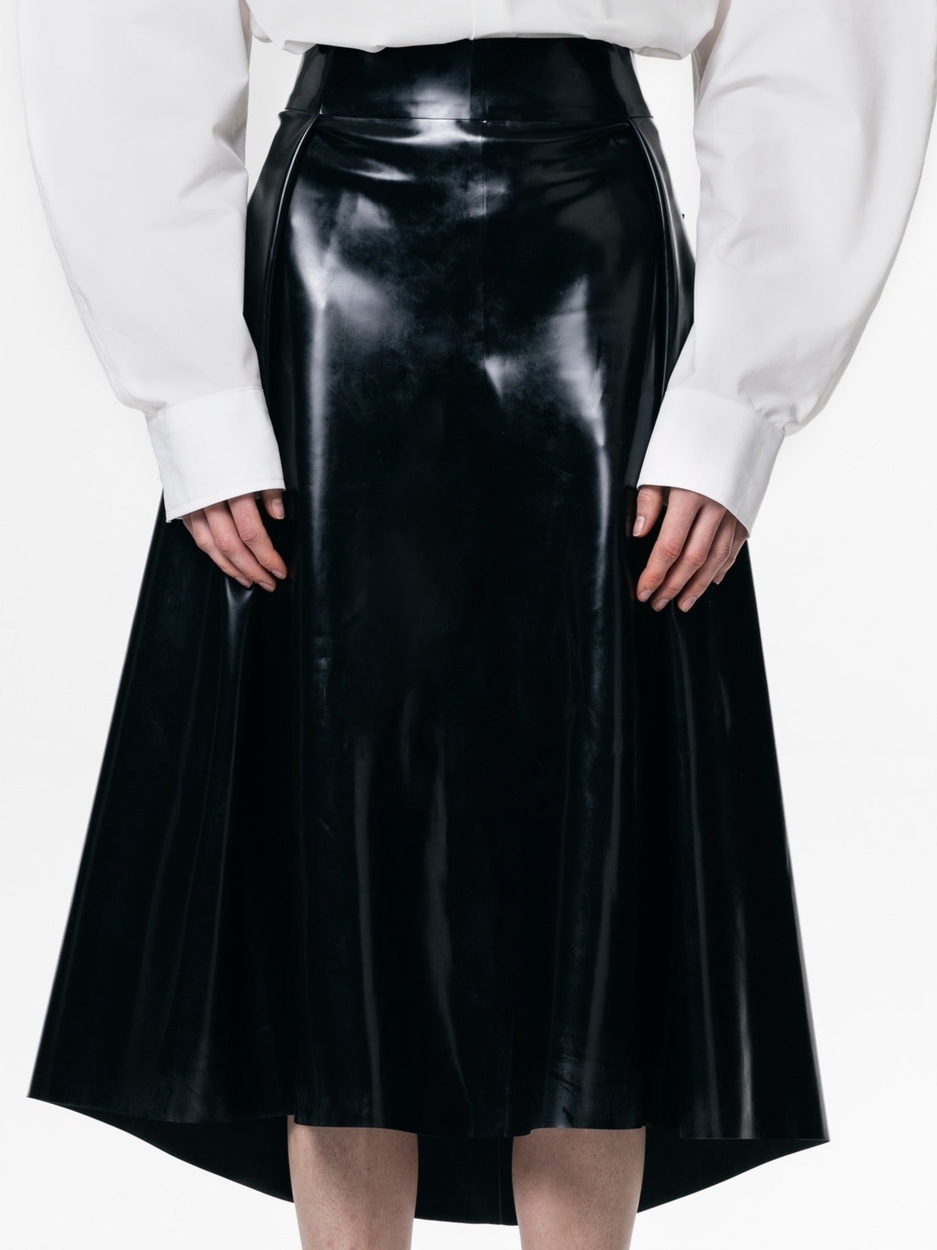 Black pleated skirt