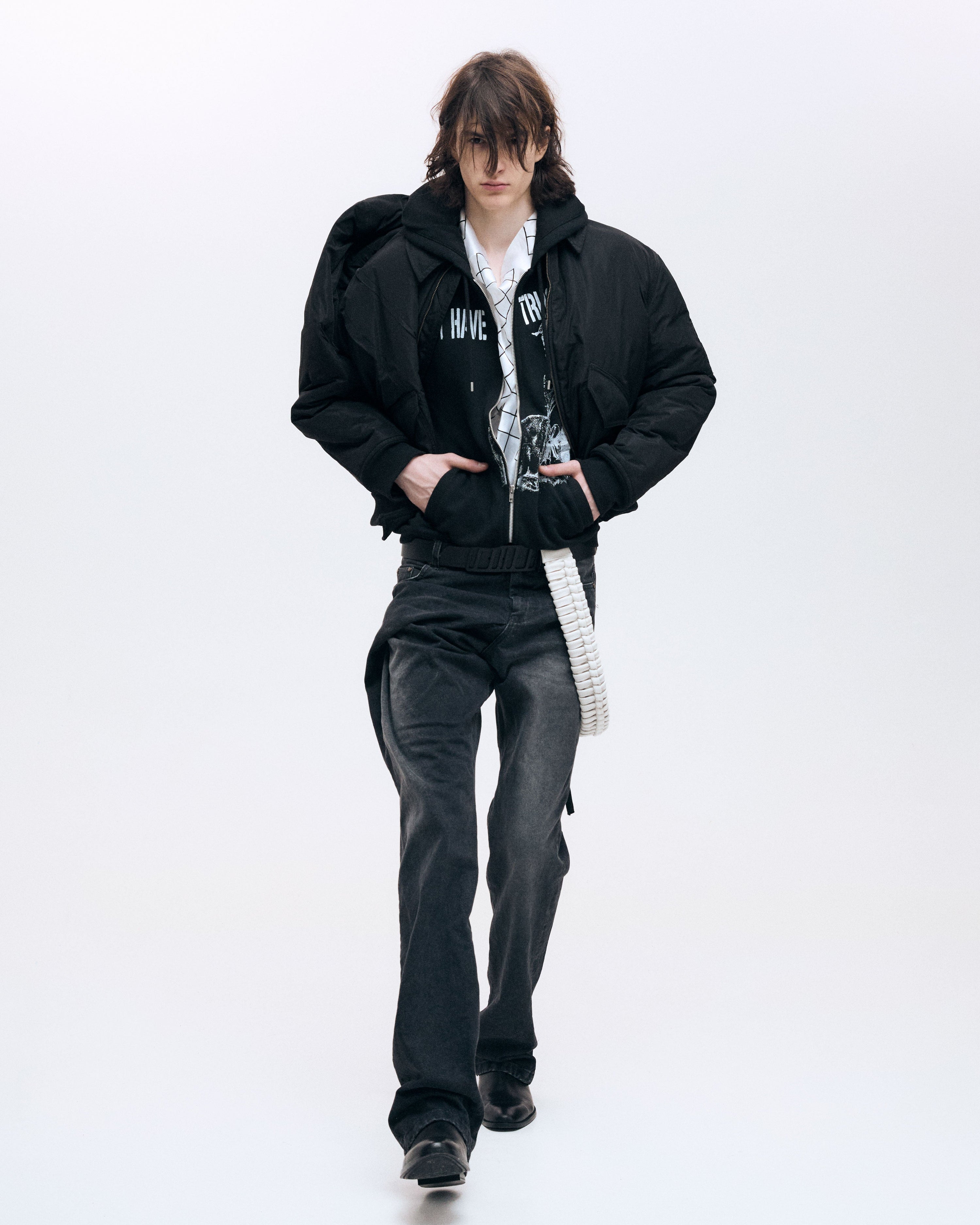 Bunny zip up hoodie black