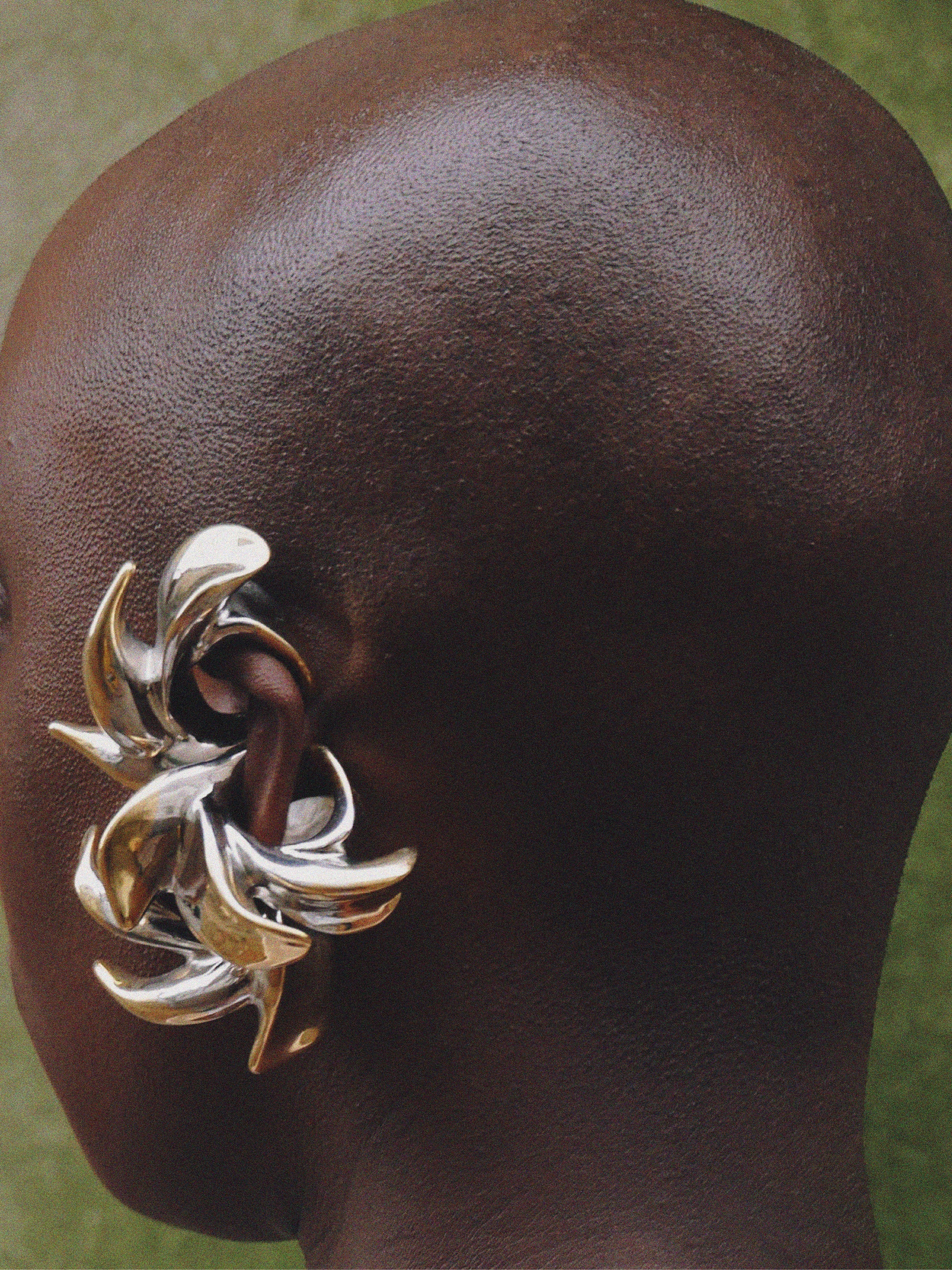 Petali ear cuff