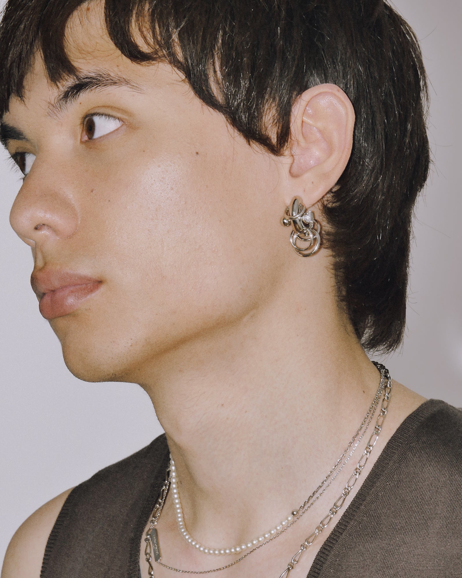Pierced hoops silver