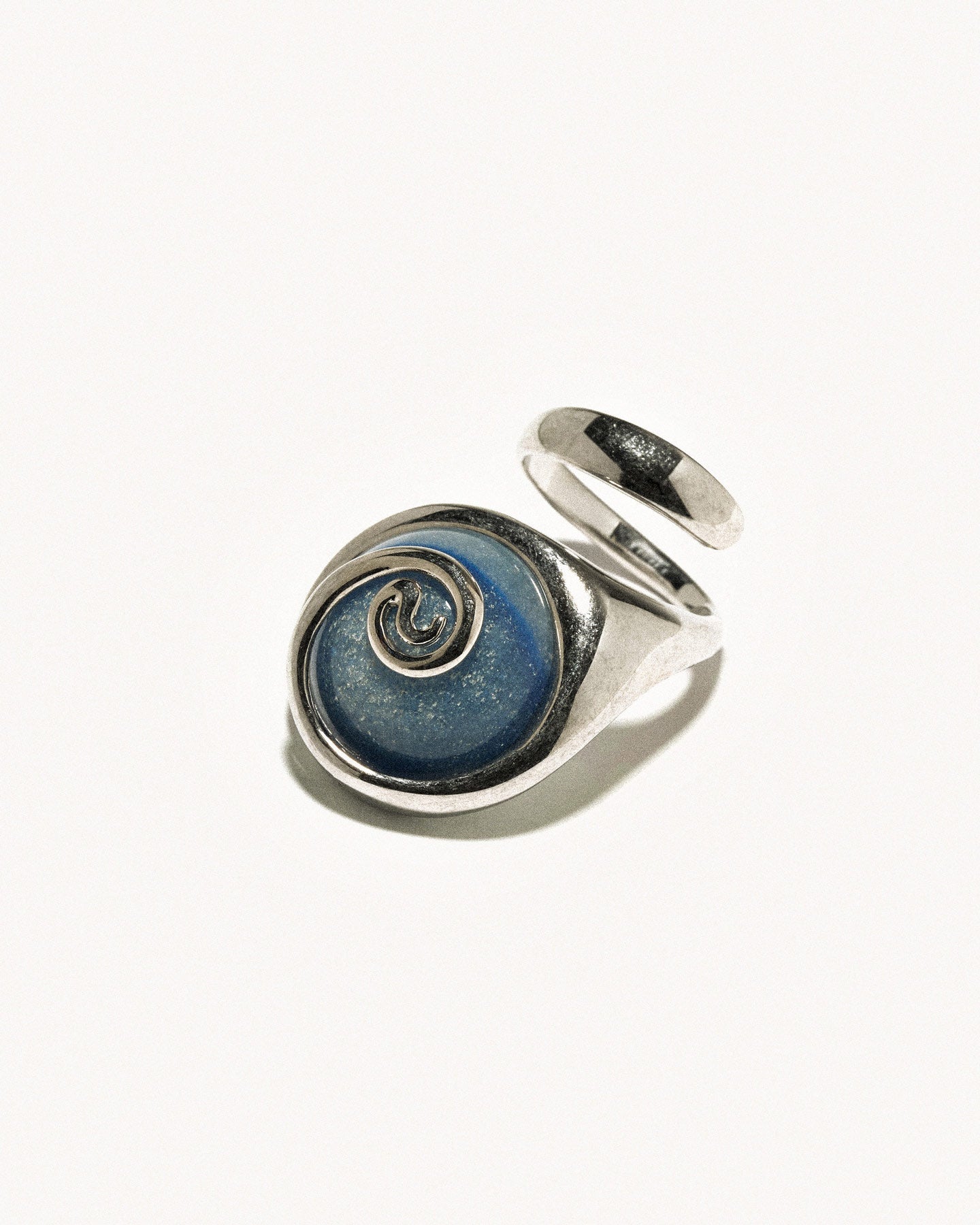 Ascolto ring