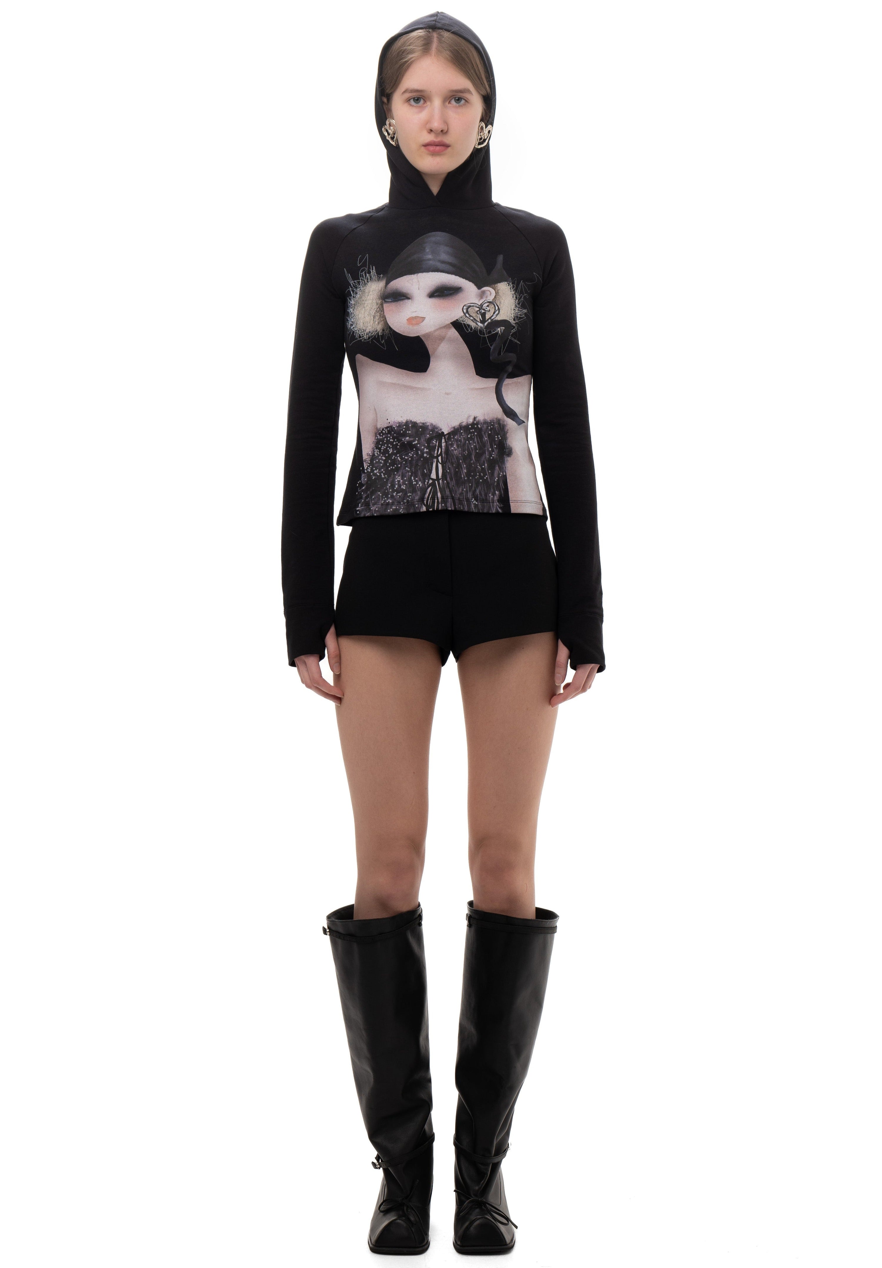 Hood printed longsleeve tee