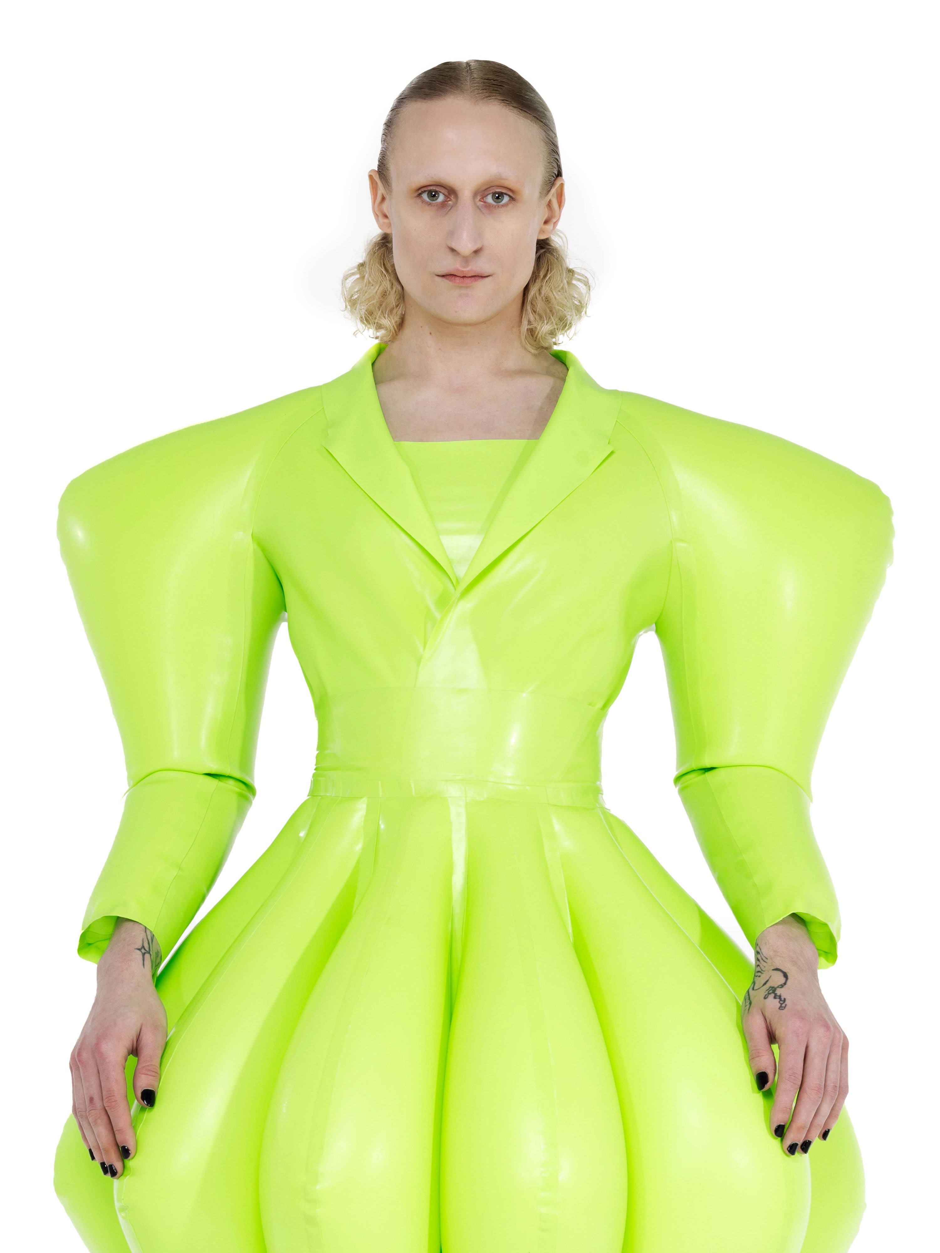 Sculpture jacket