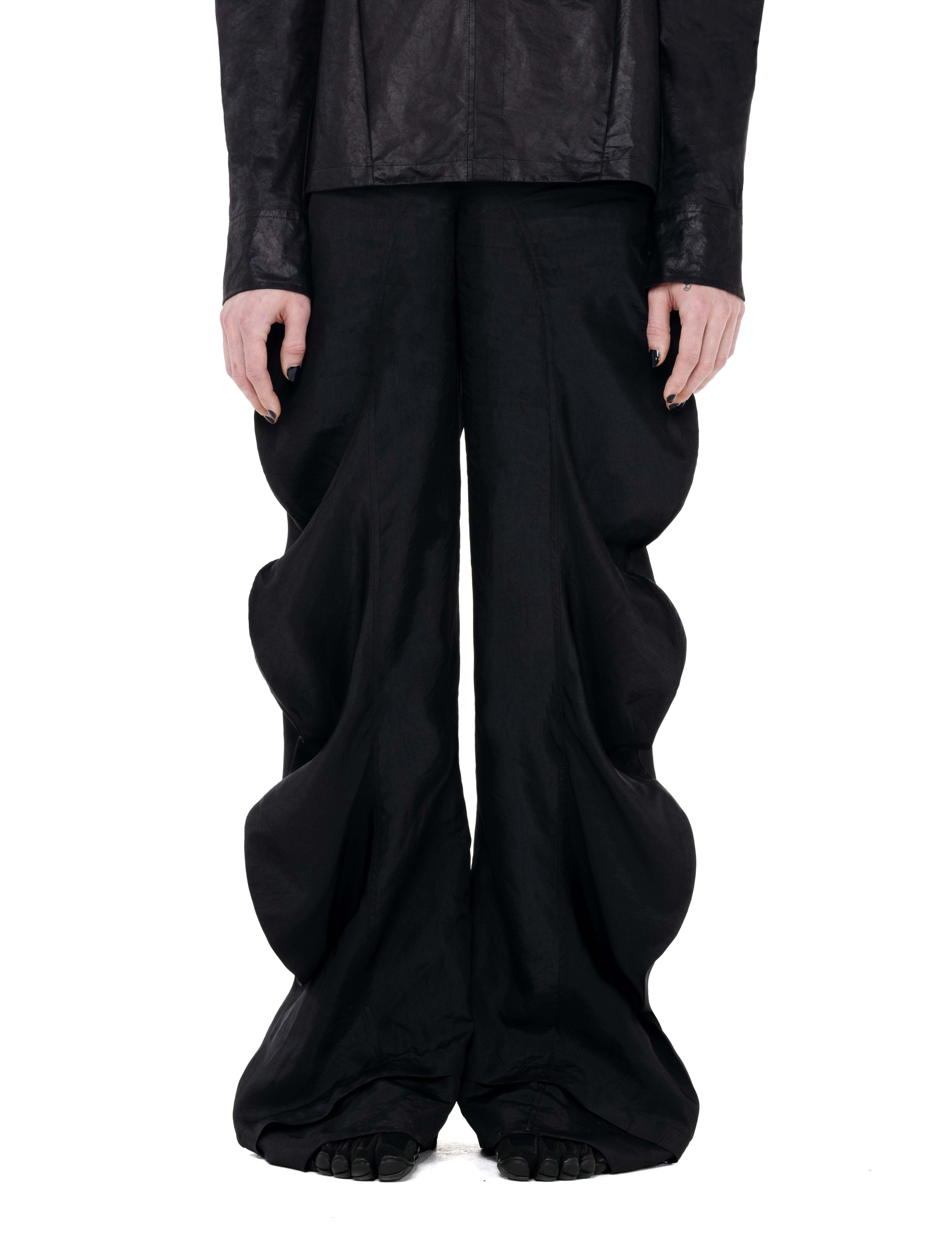 Free fall trousers
