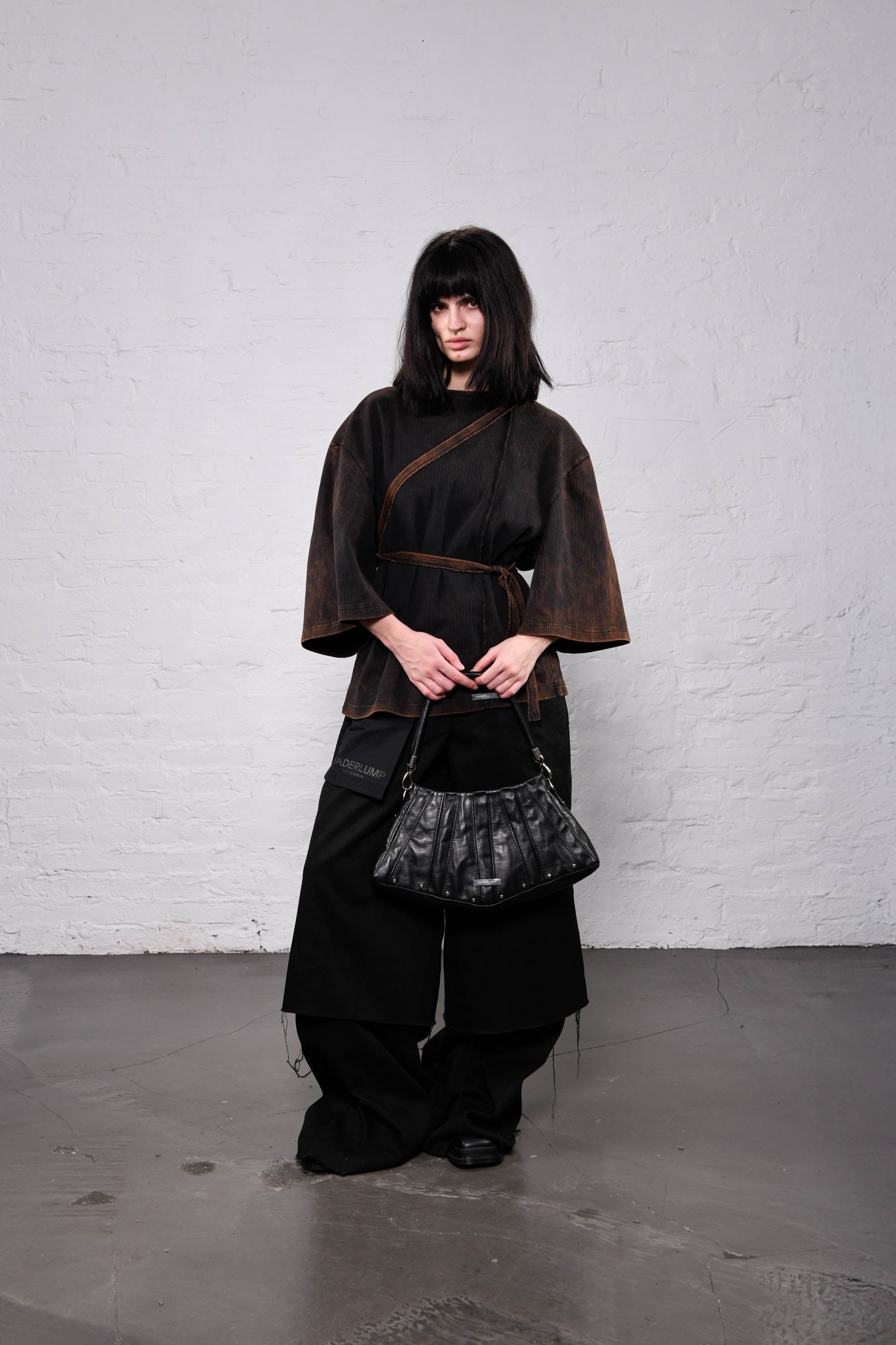 Shoulder bag black