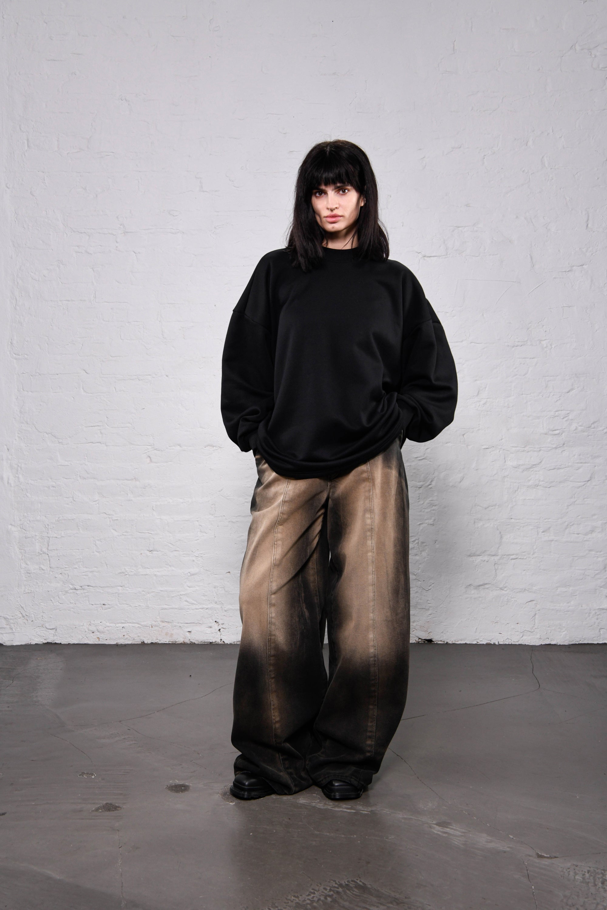 Sunday sweater black