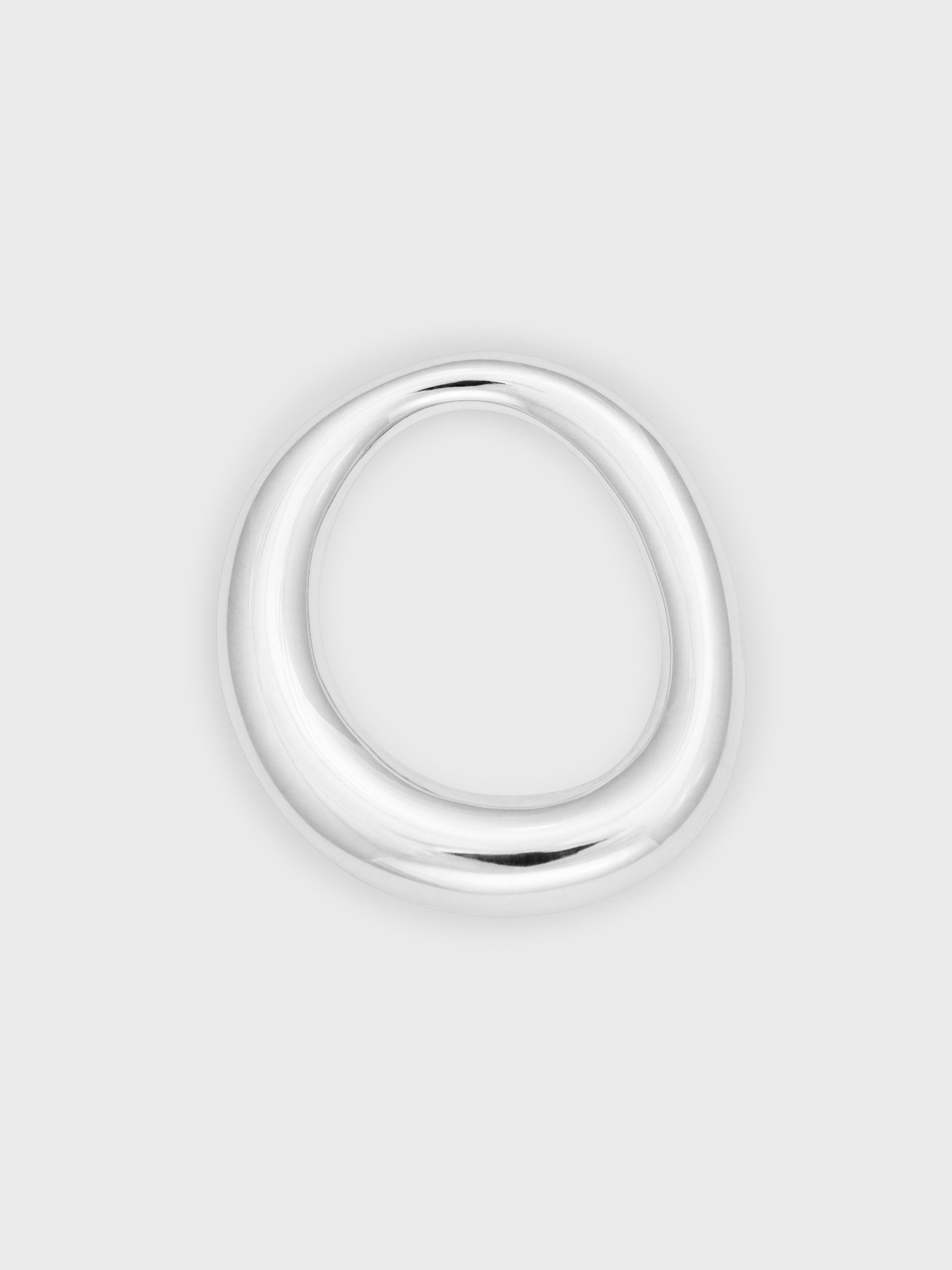 Logo ring