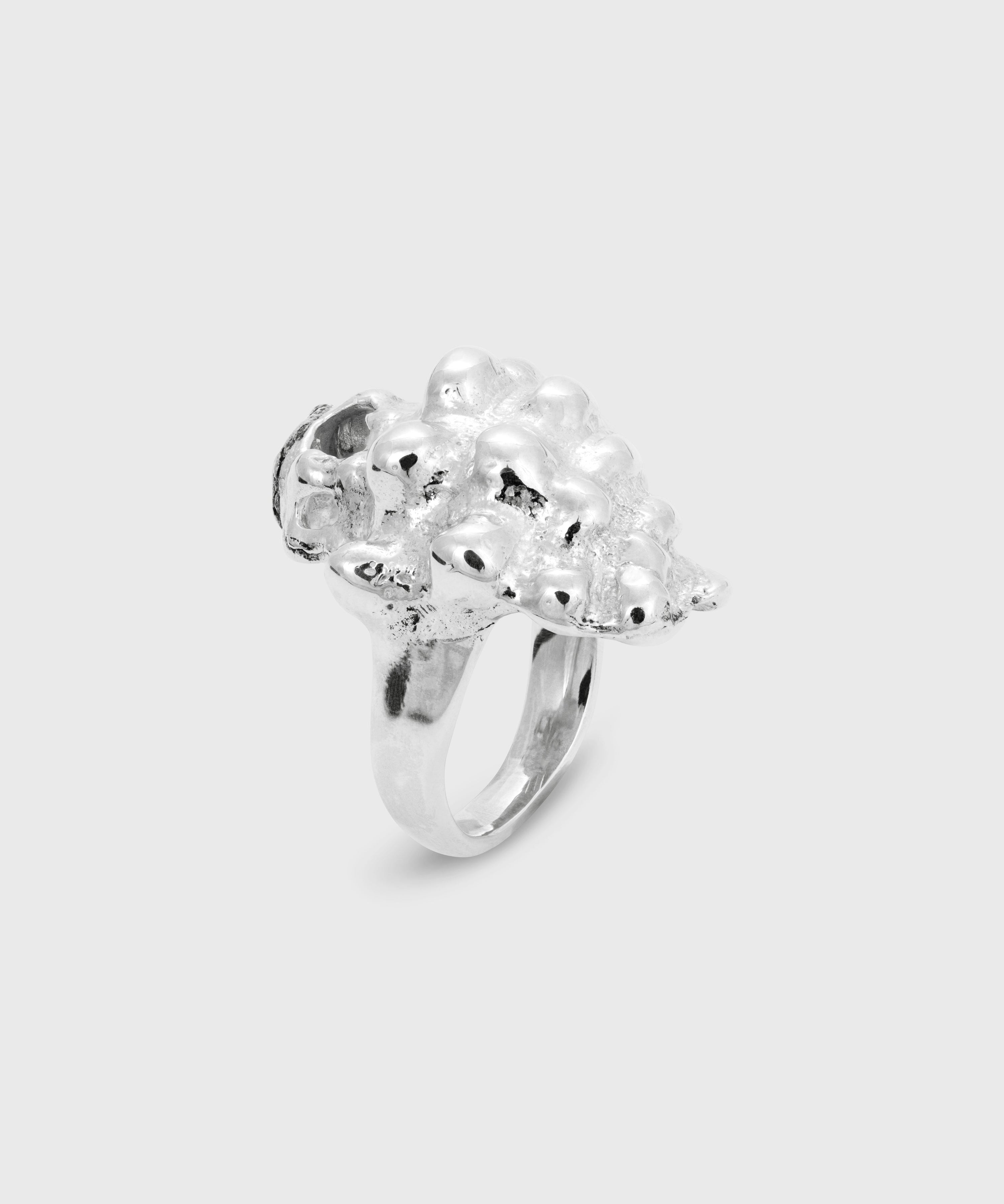 Charlie constantinou x octi big shell ring