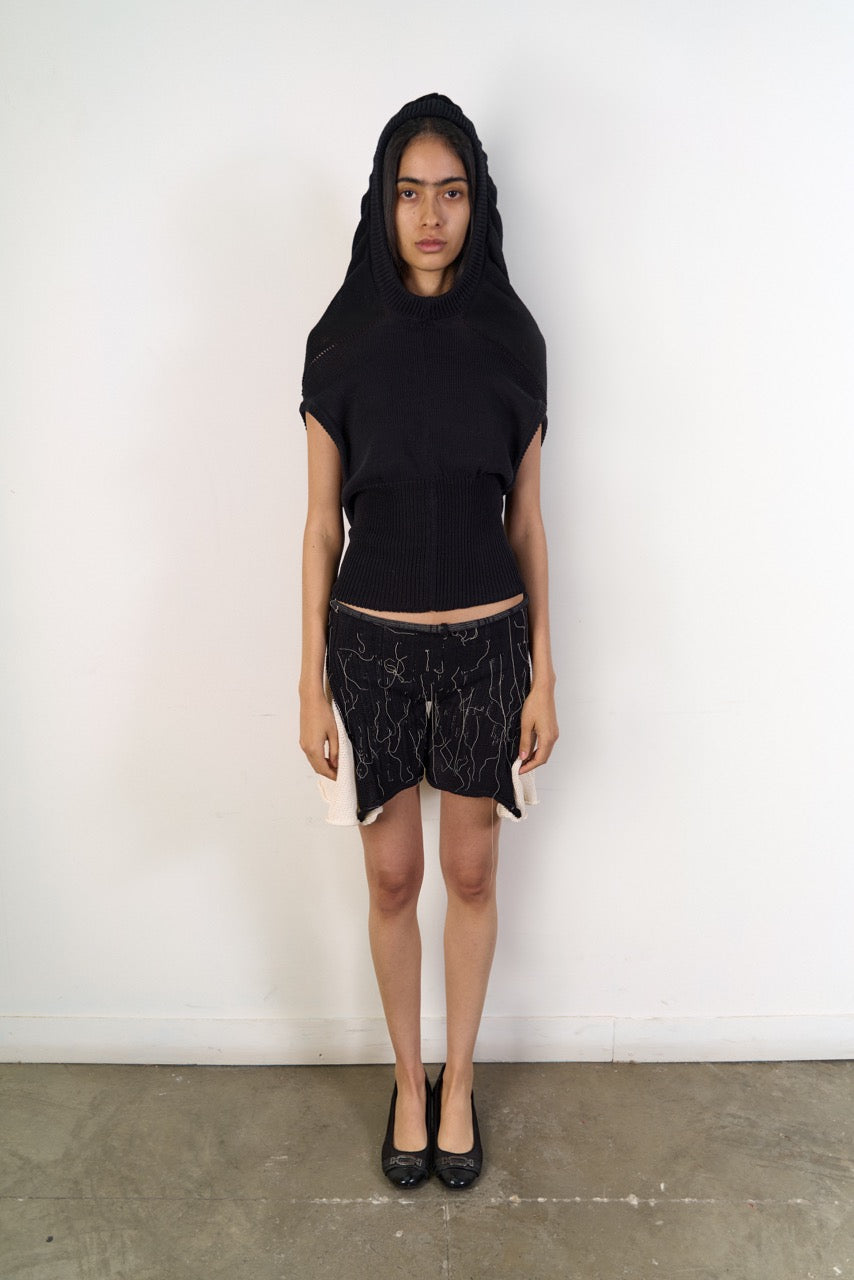 Triangle hood vest cotton