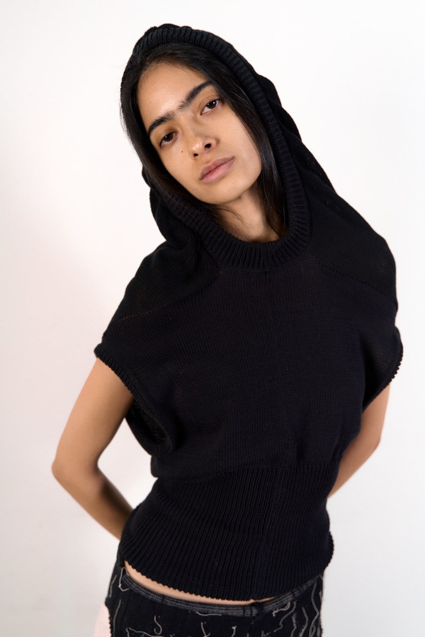 Triangle hood vest cotton