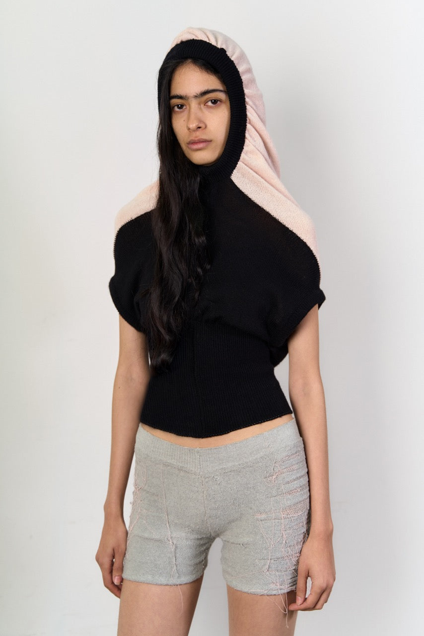 Triangle hood vest alpaca