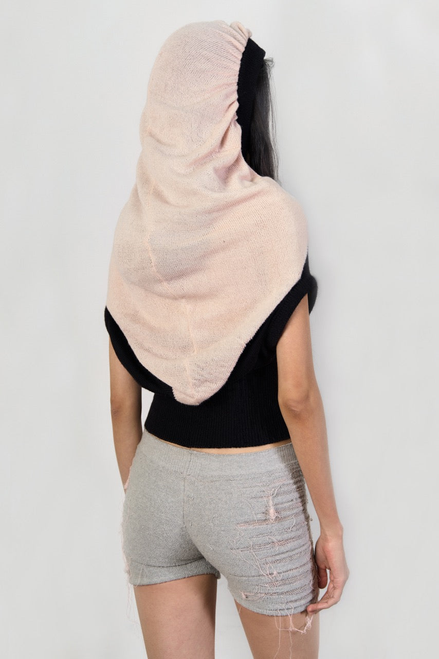 Triangle hood vest alpaca