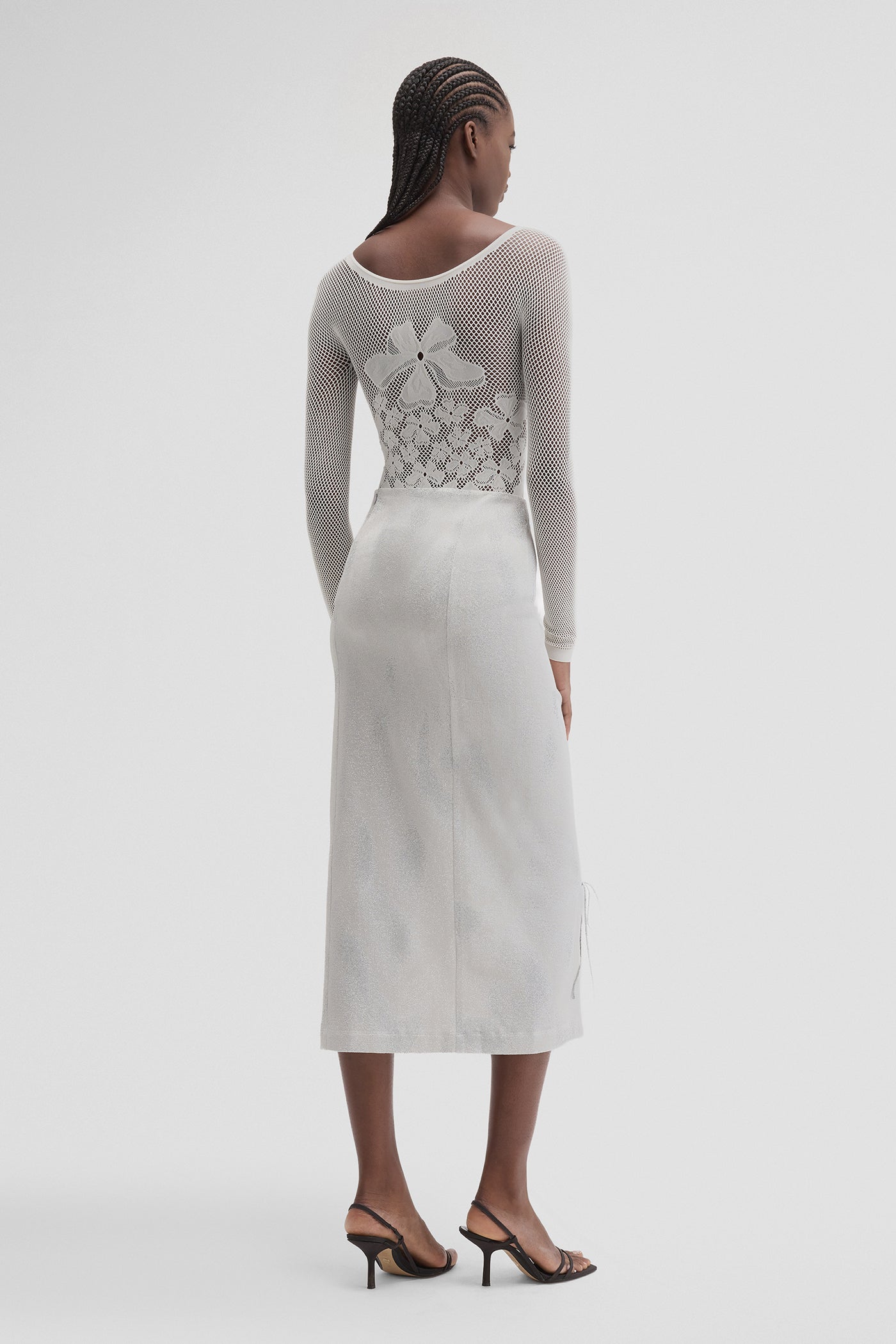 Monogram body