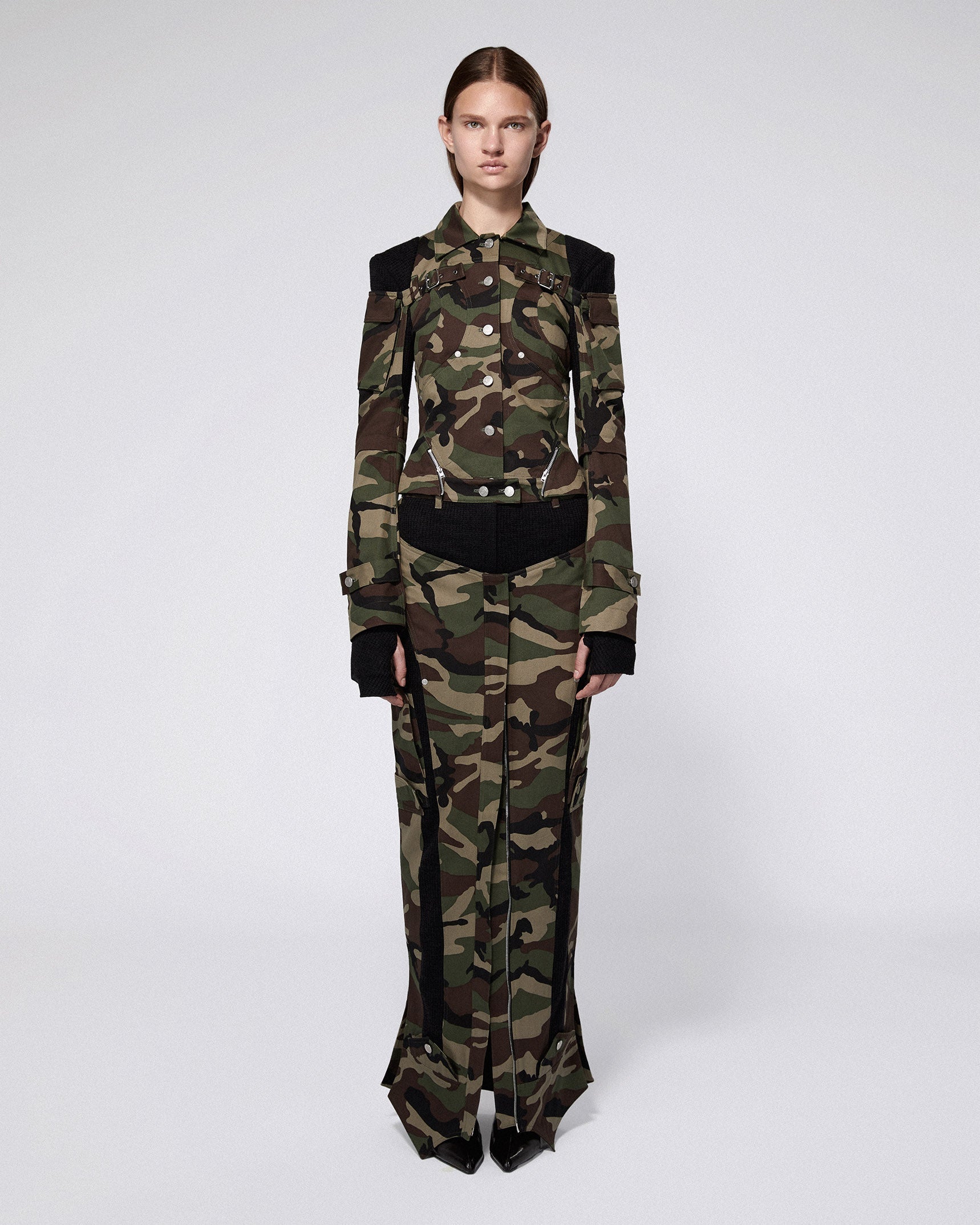 Inverse cargo skirt camo