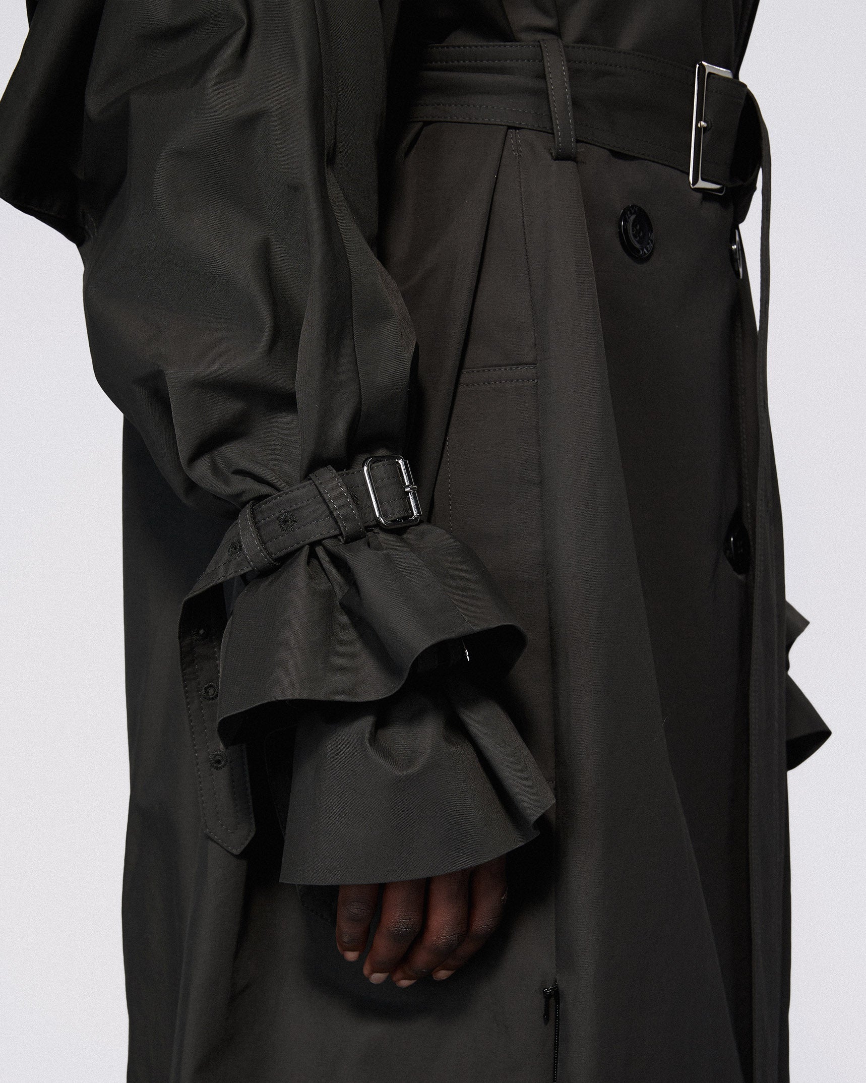 Sentinal trenchcoat dark olive