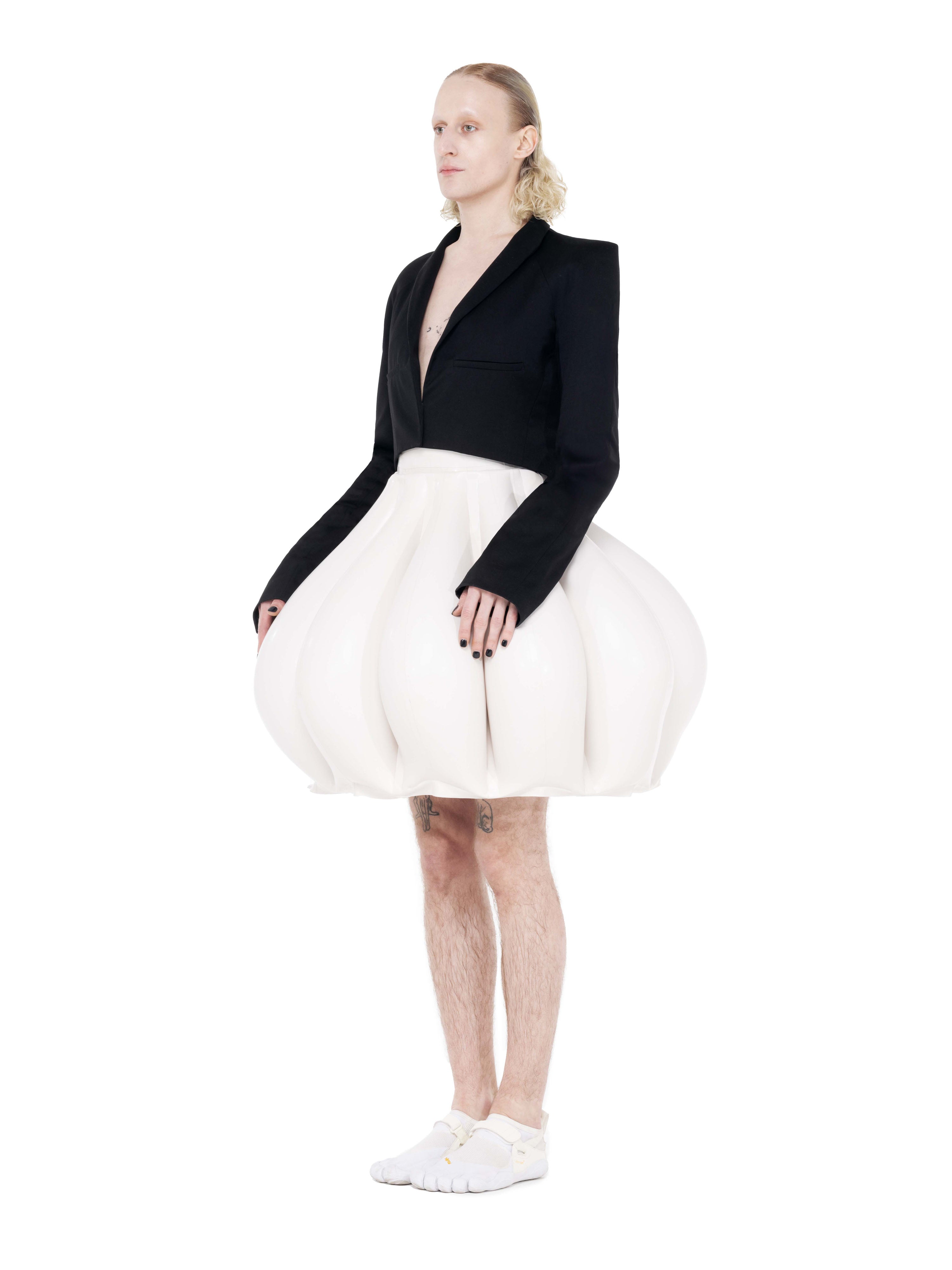 Signature cropped blazer