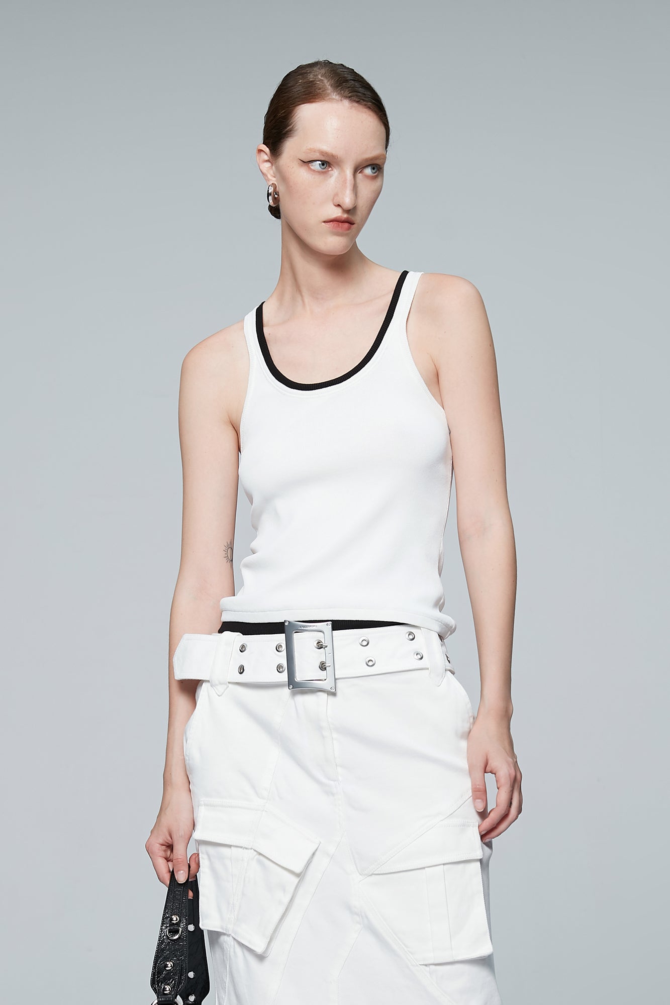 Rib knit contrast tank top