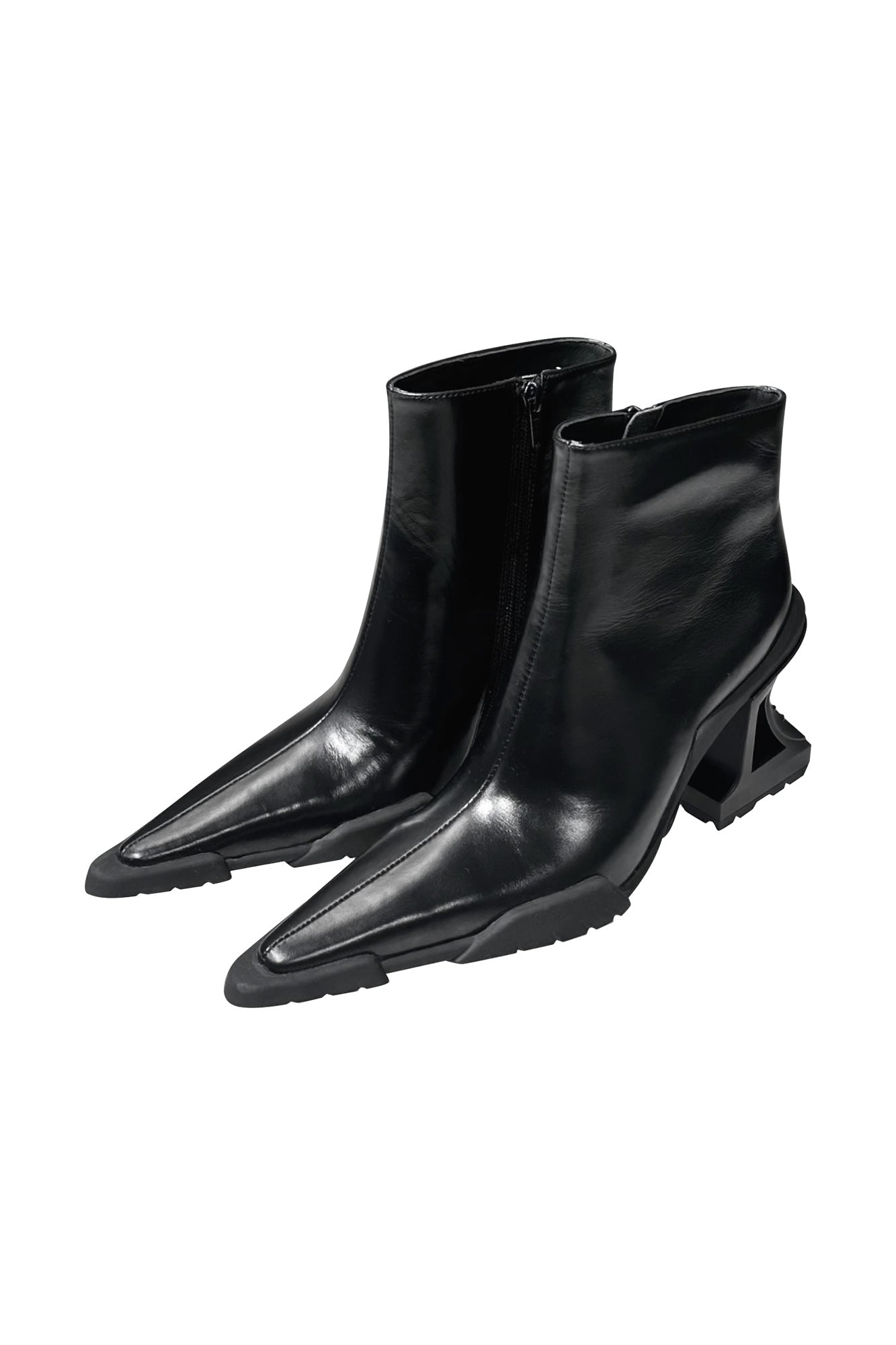 Deconstructive functional short boots