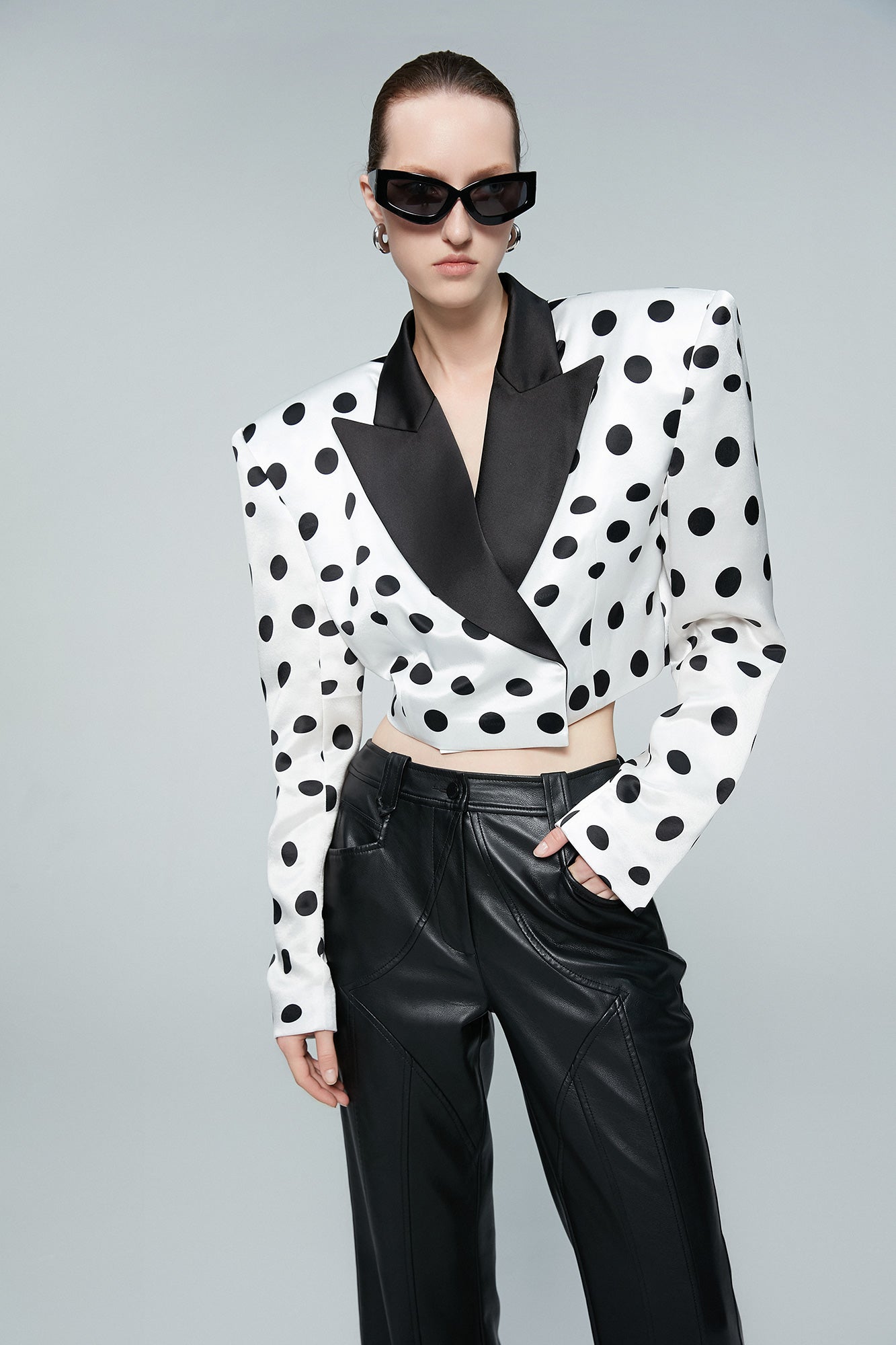 Twisted polka dot short suit