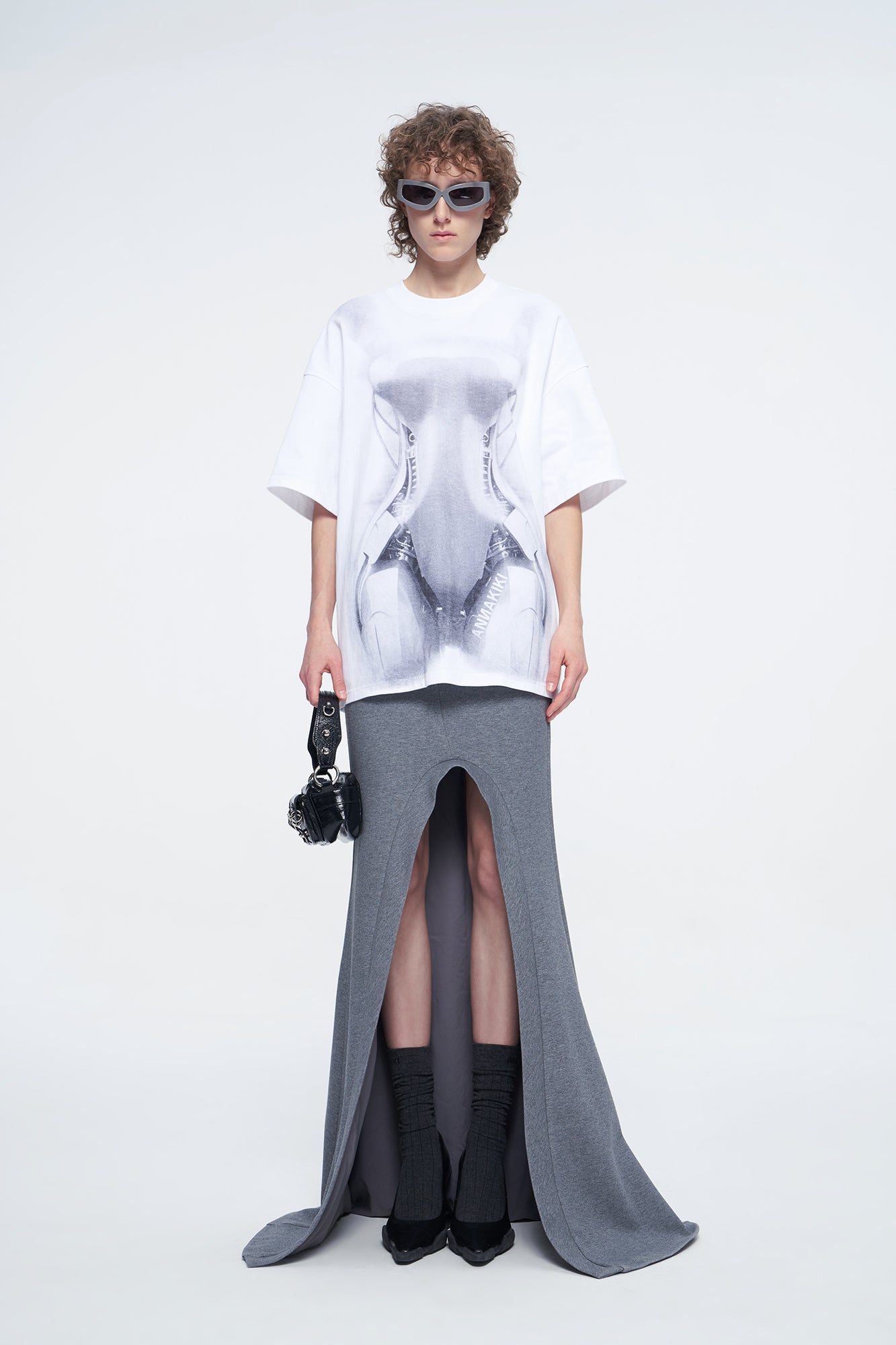 Fuzzy mechanical future touches like a t-shirt