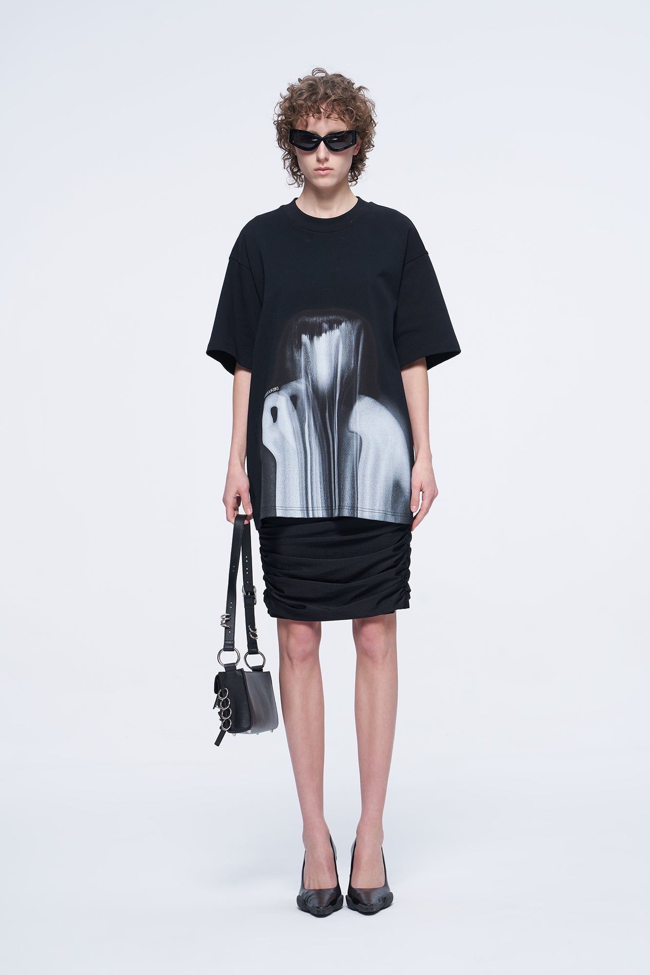 Abstract portrait printed t-shirt