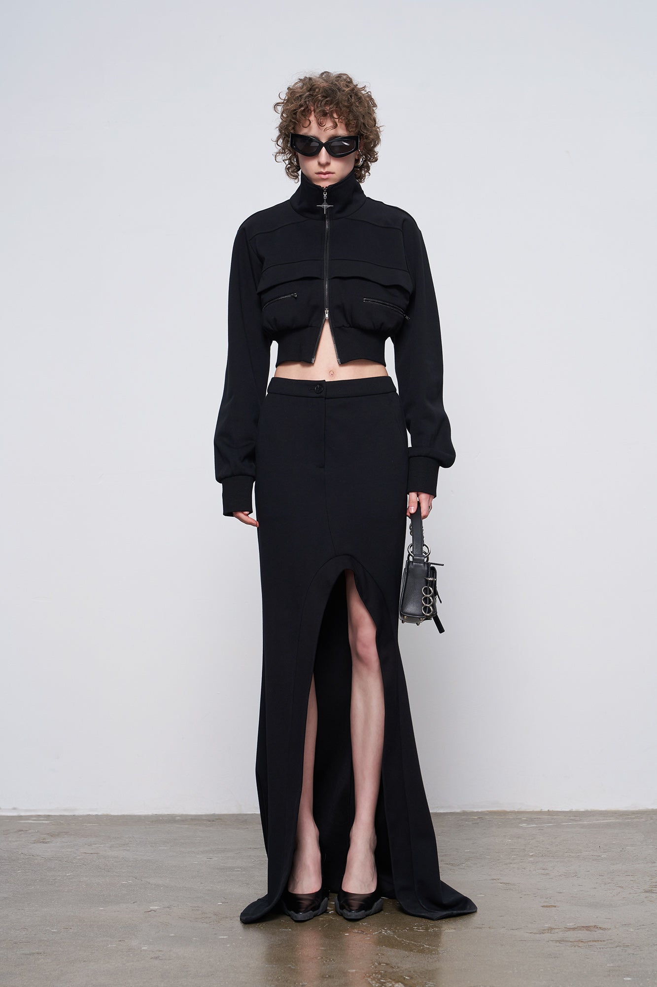 Curved split casual guard skirt