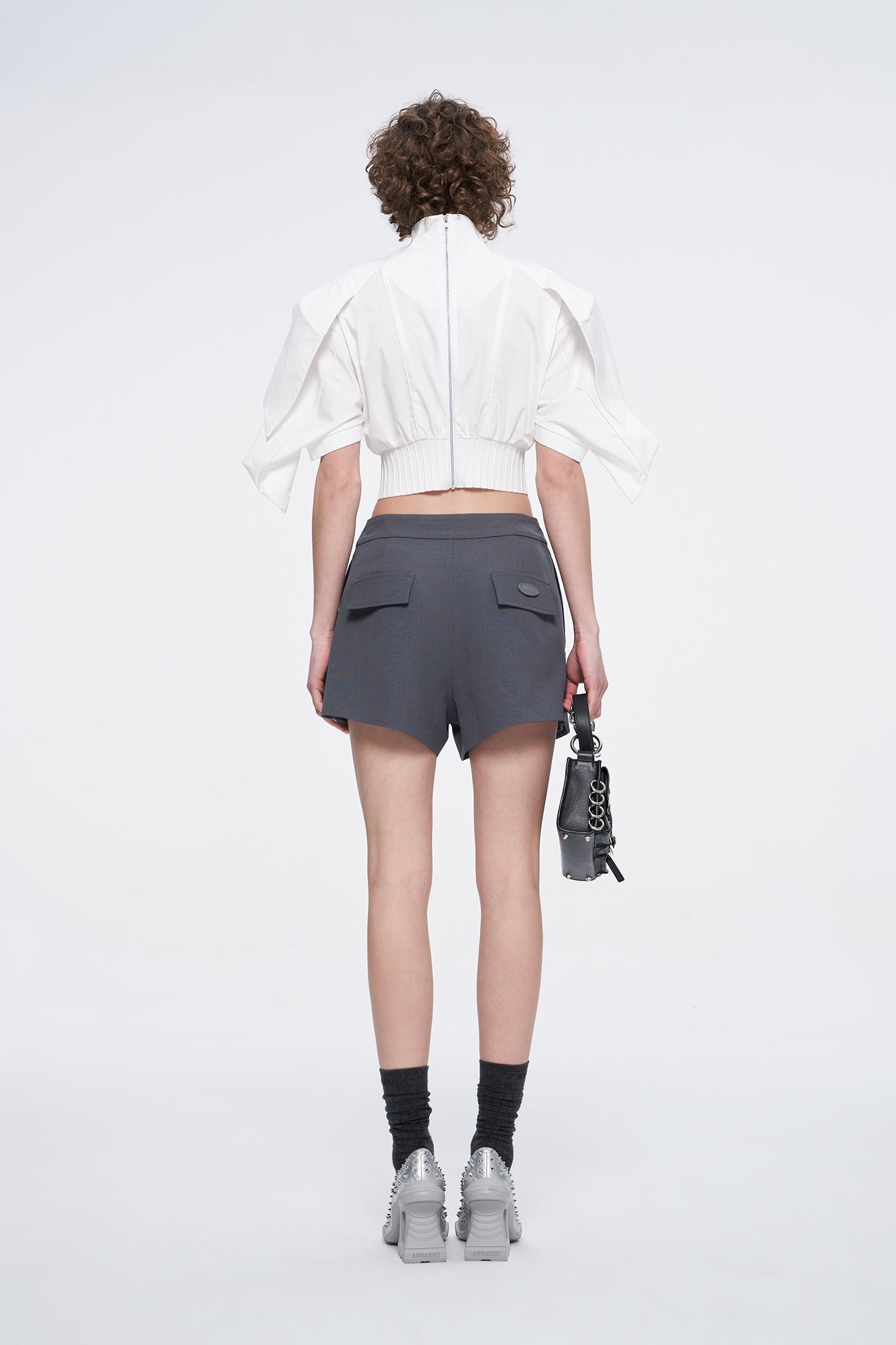 Special-shaped sleeve top
