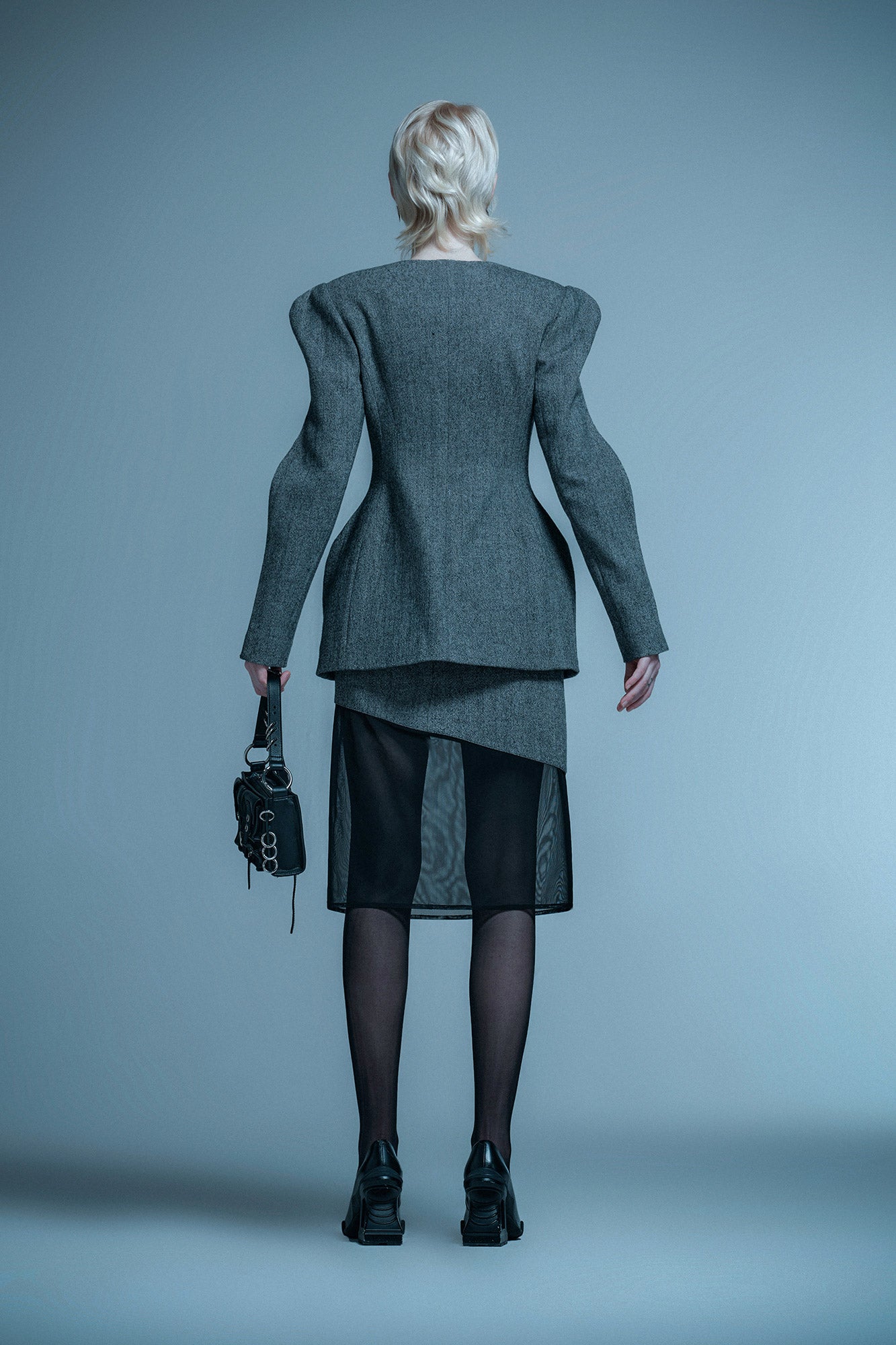 Wool 3d wave sleeve blazer
