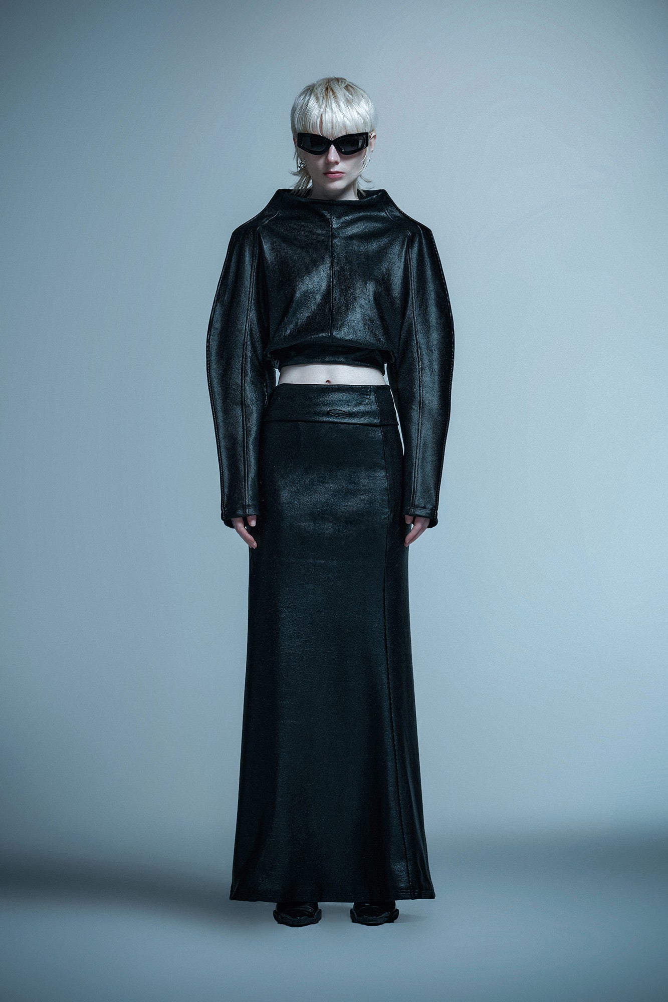 Folding low waisted long skirt