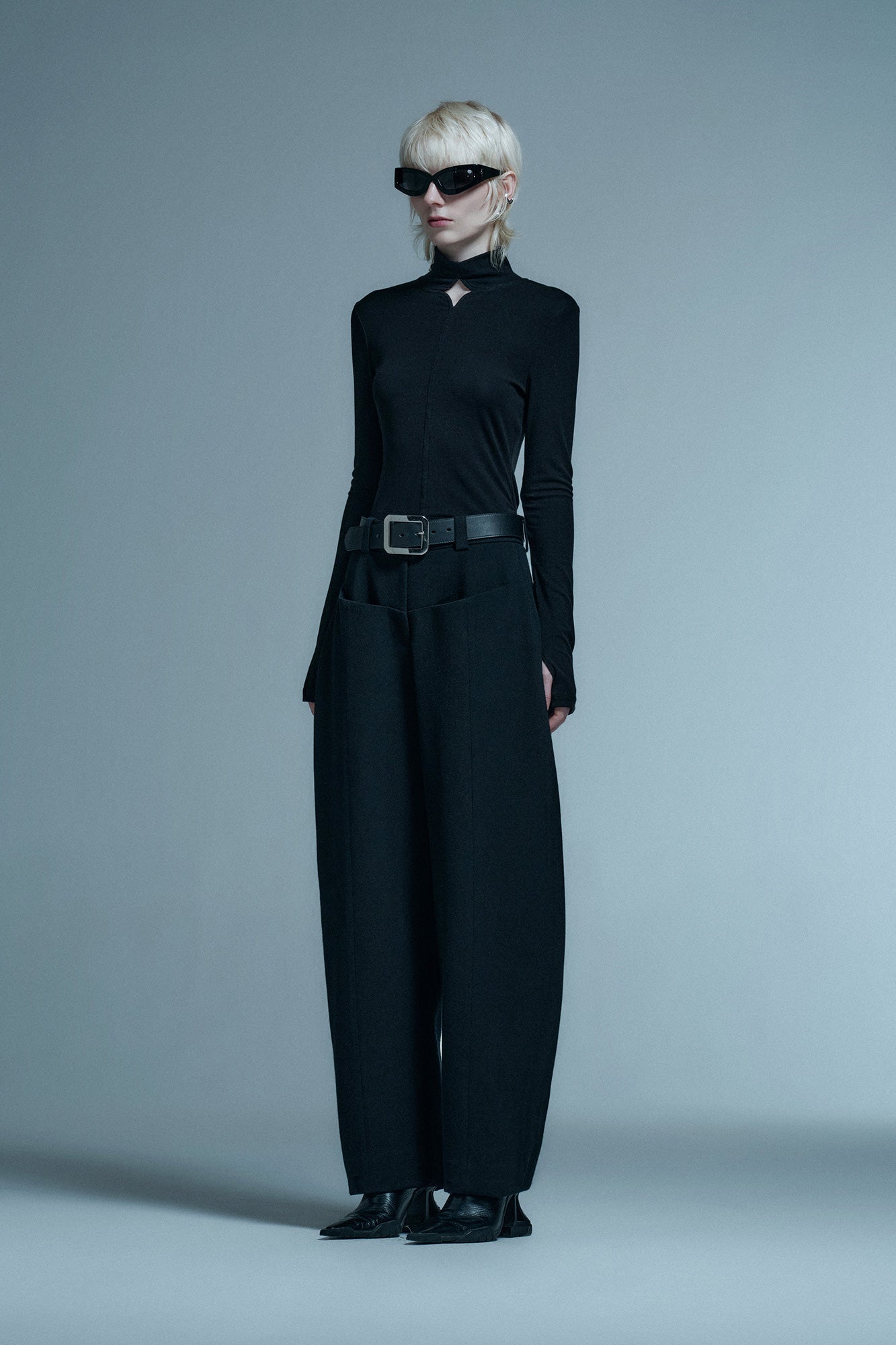 Wool scimitar mid-rise trousers